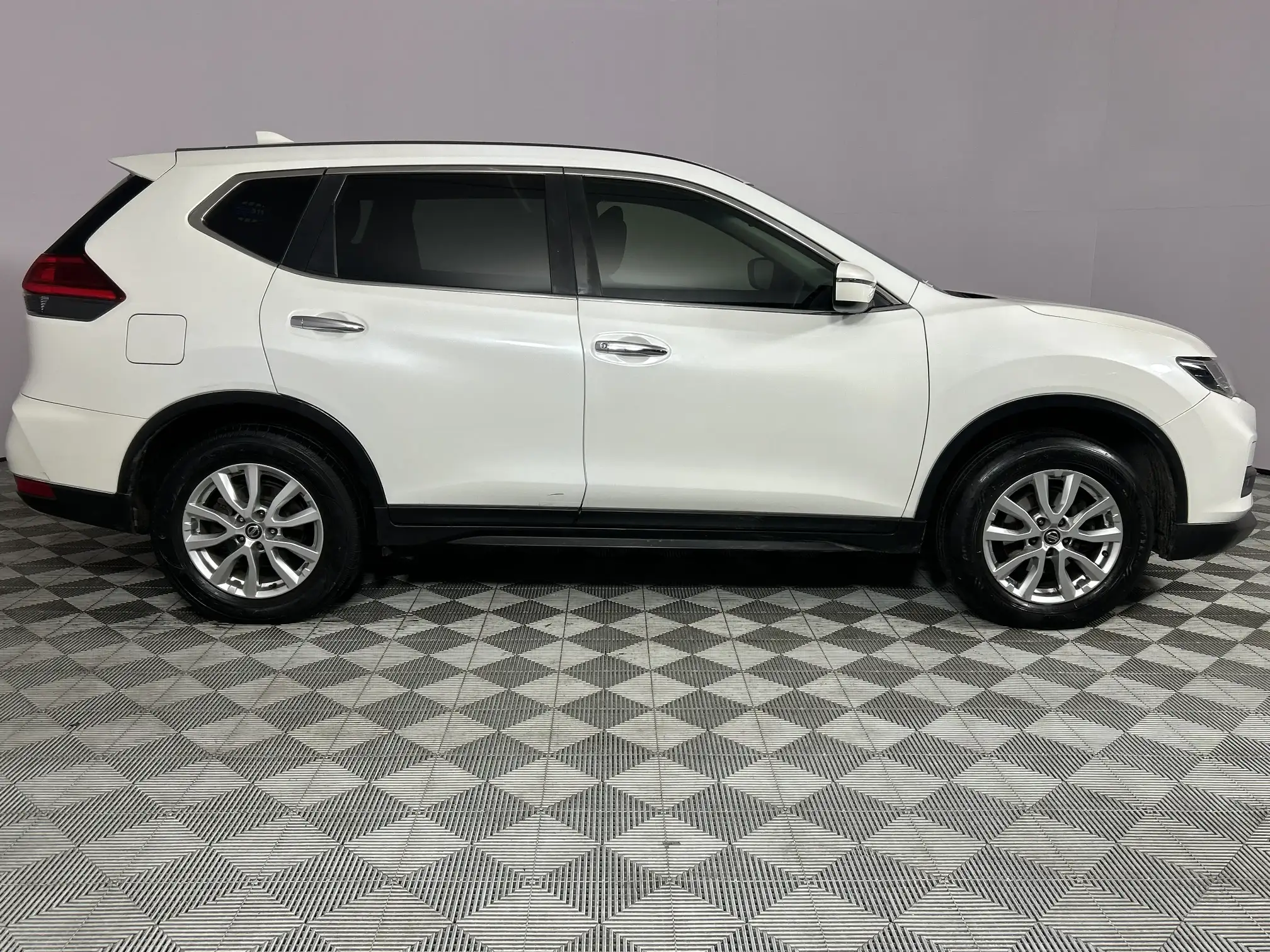 Nissan X Trail
