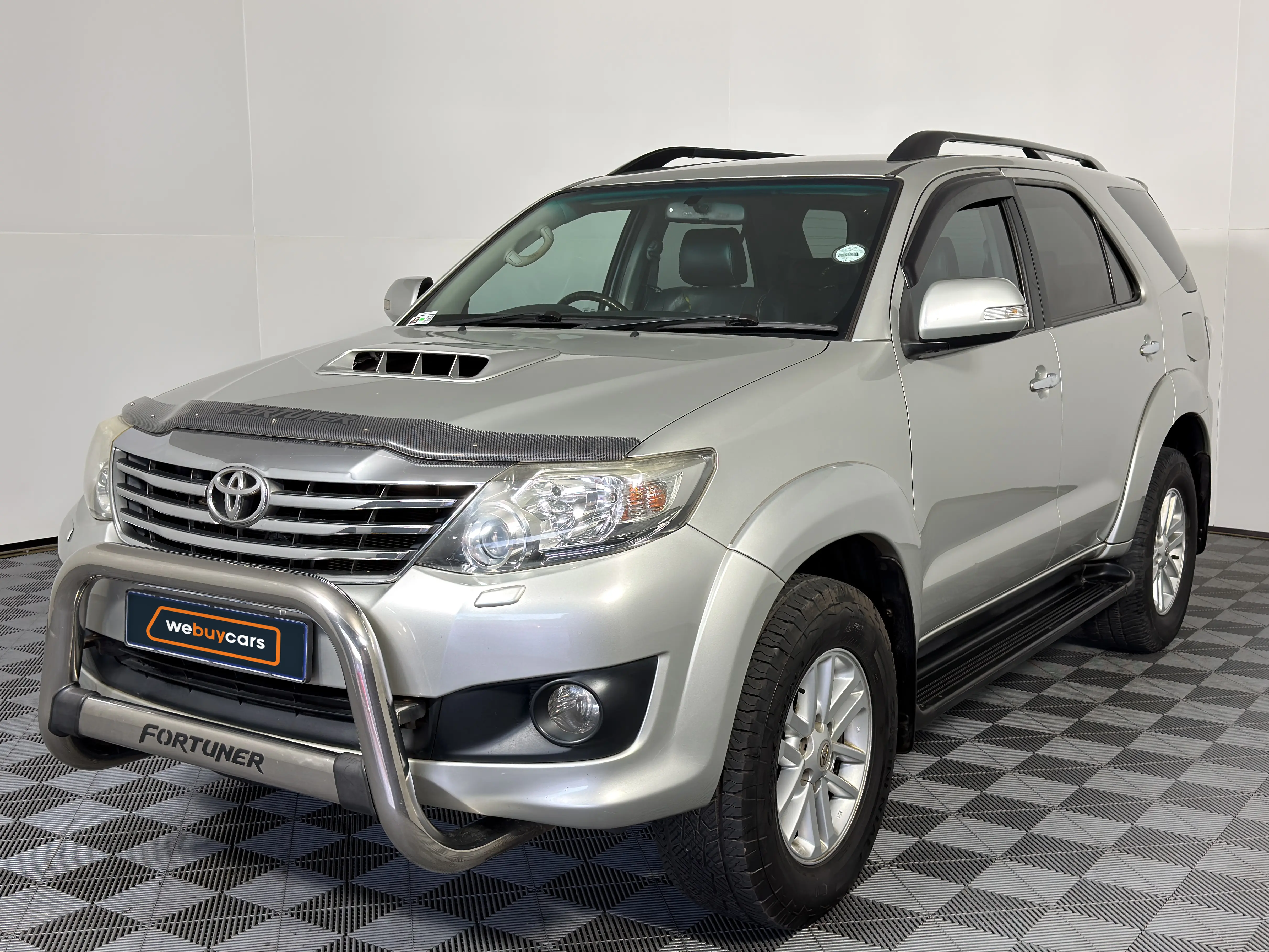 2014 Toyota Fortuner 3.0d-4d R/B Auto