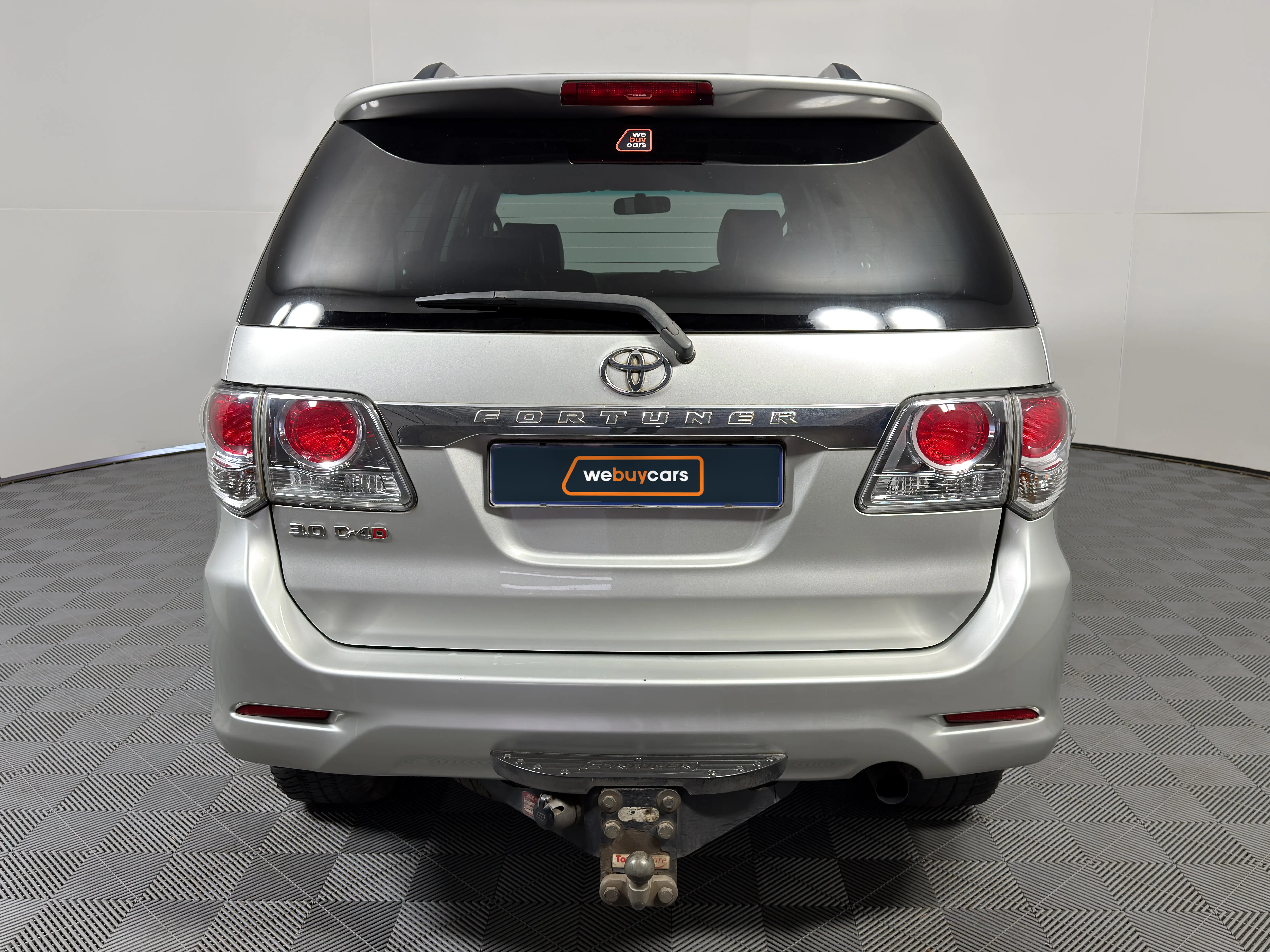 2014 Toyota Fortuner 3.0d-4d R/B Auto, photo 5