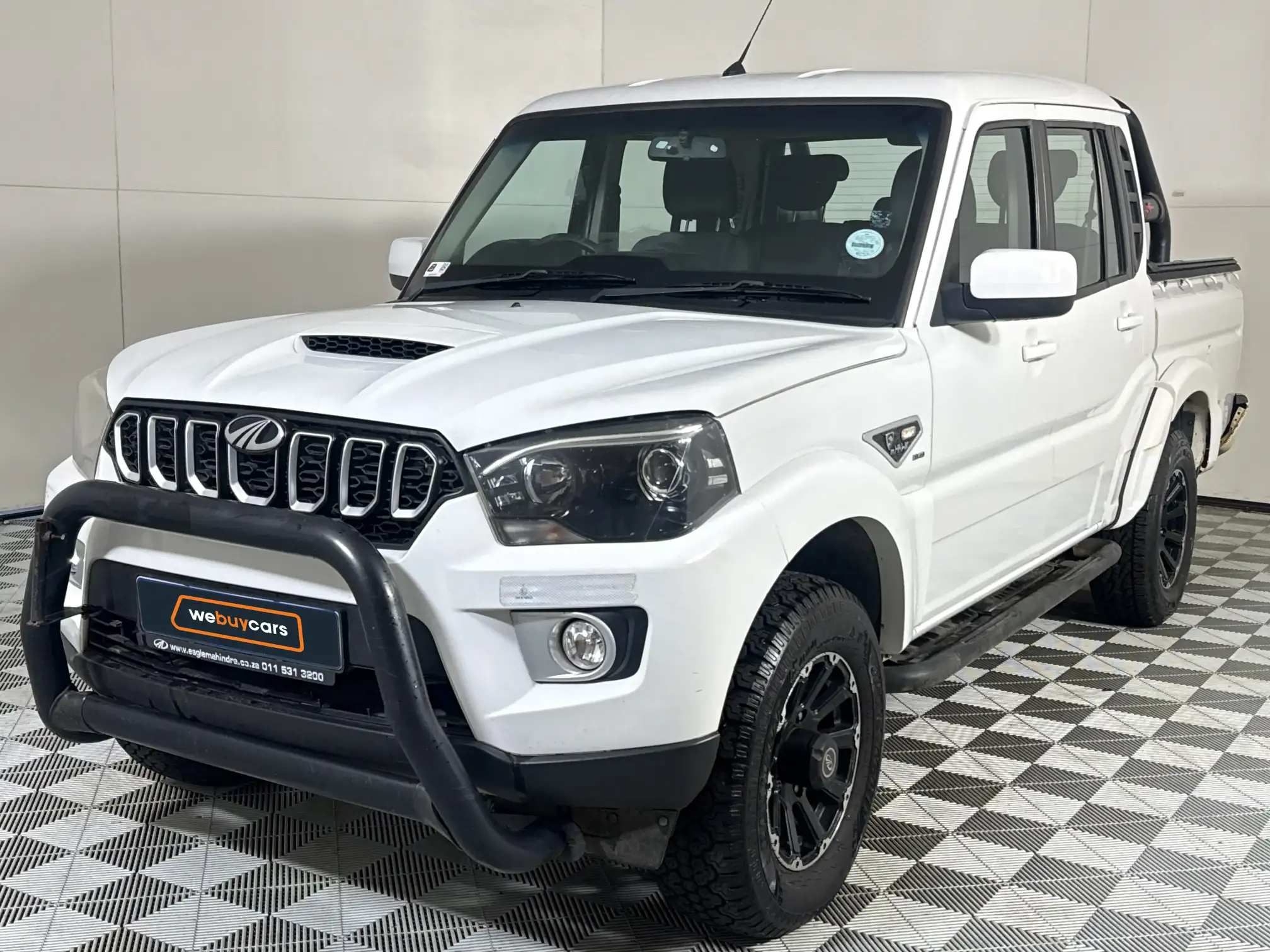 2022 Mahindra PIK UP