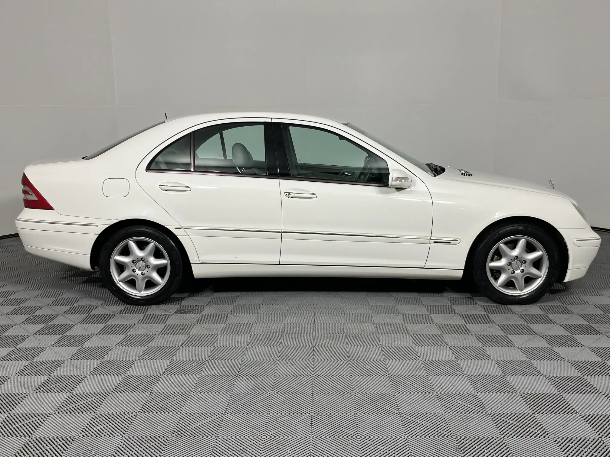 Mercedes-Benz C Class Sedan