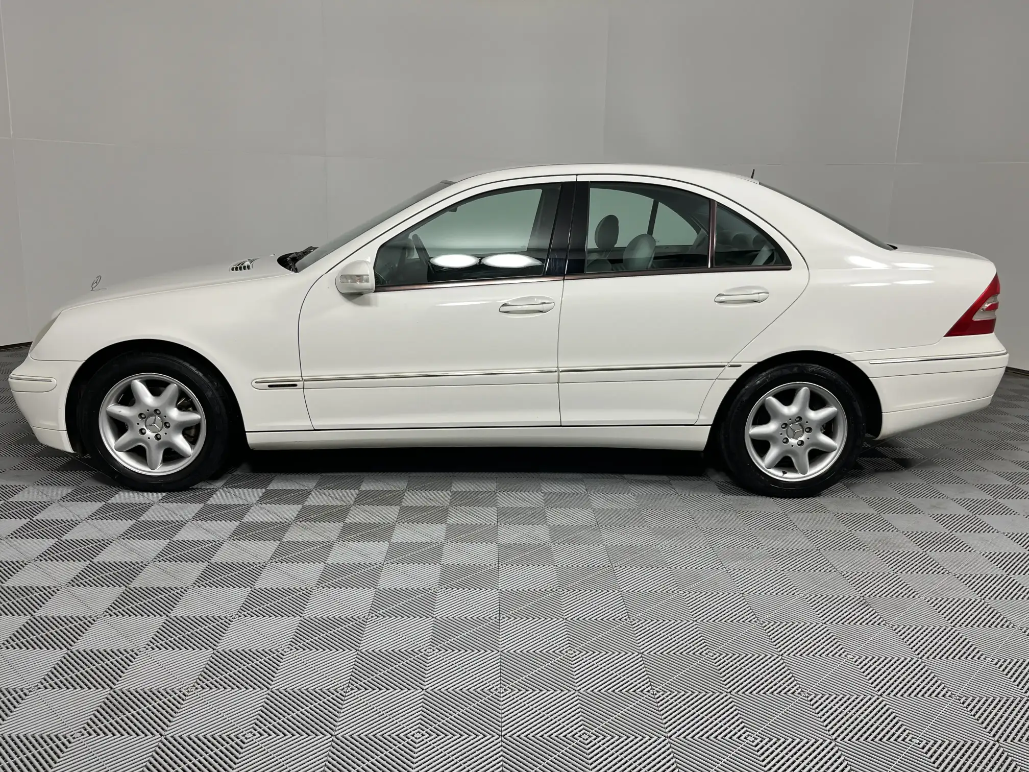 Mercedes-Benz C Class Sedan