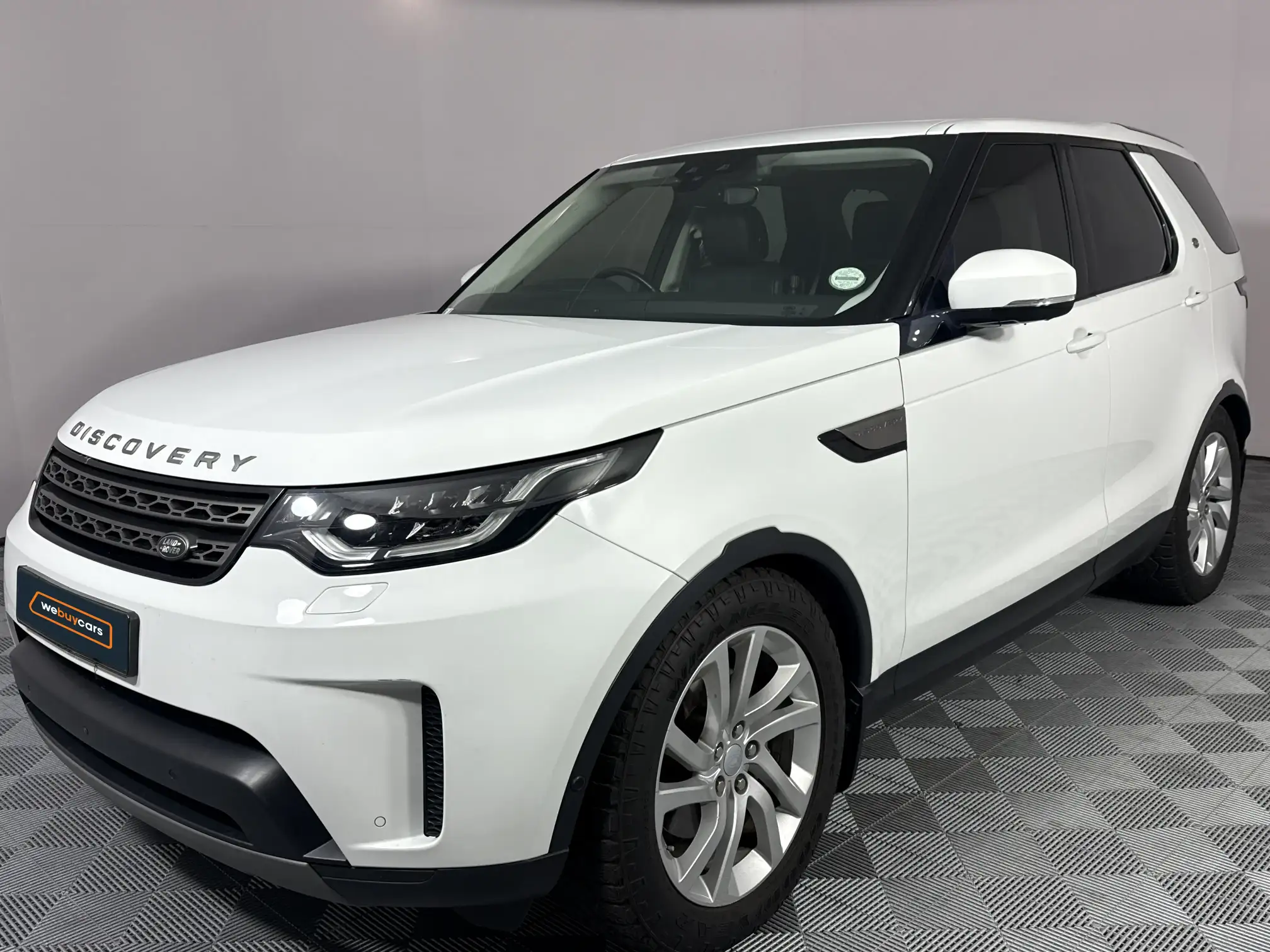 2020 Land Rover Discovery