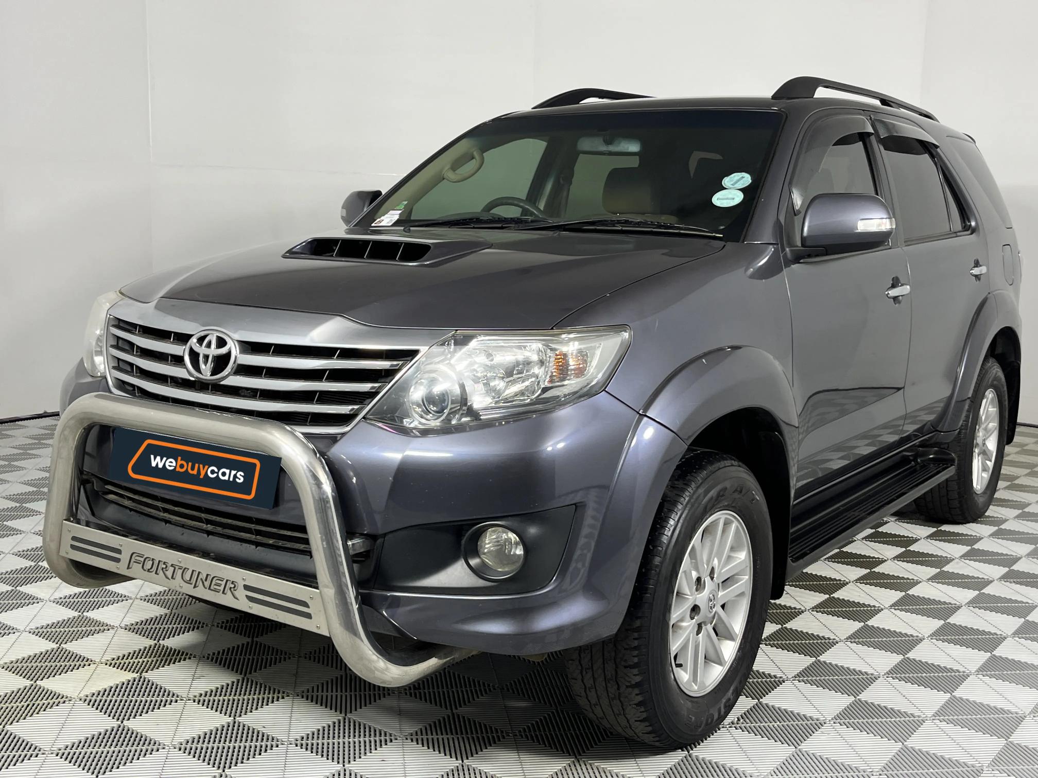 Toyota Fortuner III 2.5 D-4D VNT Raised Body Auto
