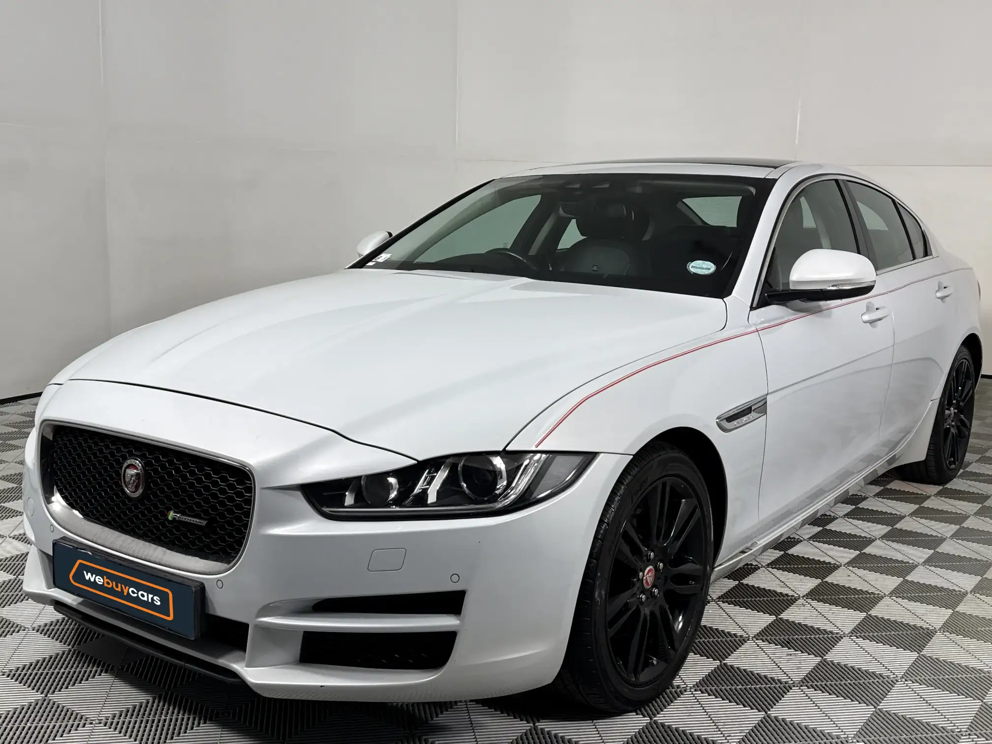 2017 Jaguar XE