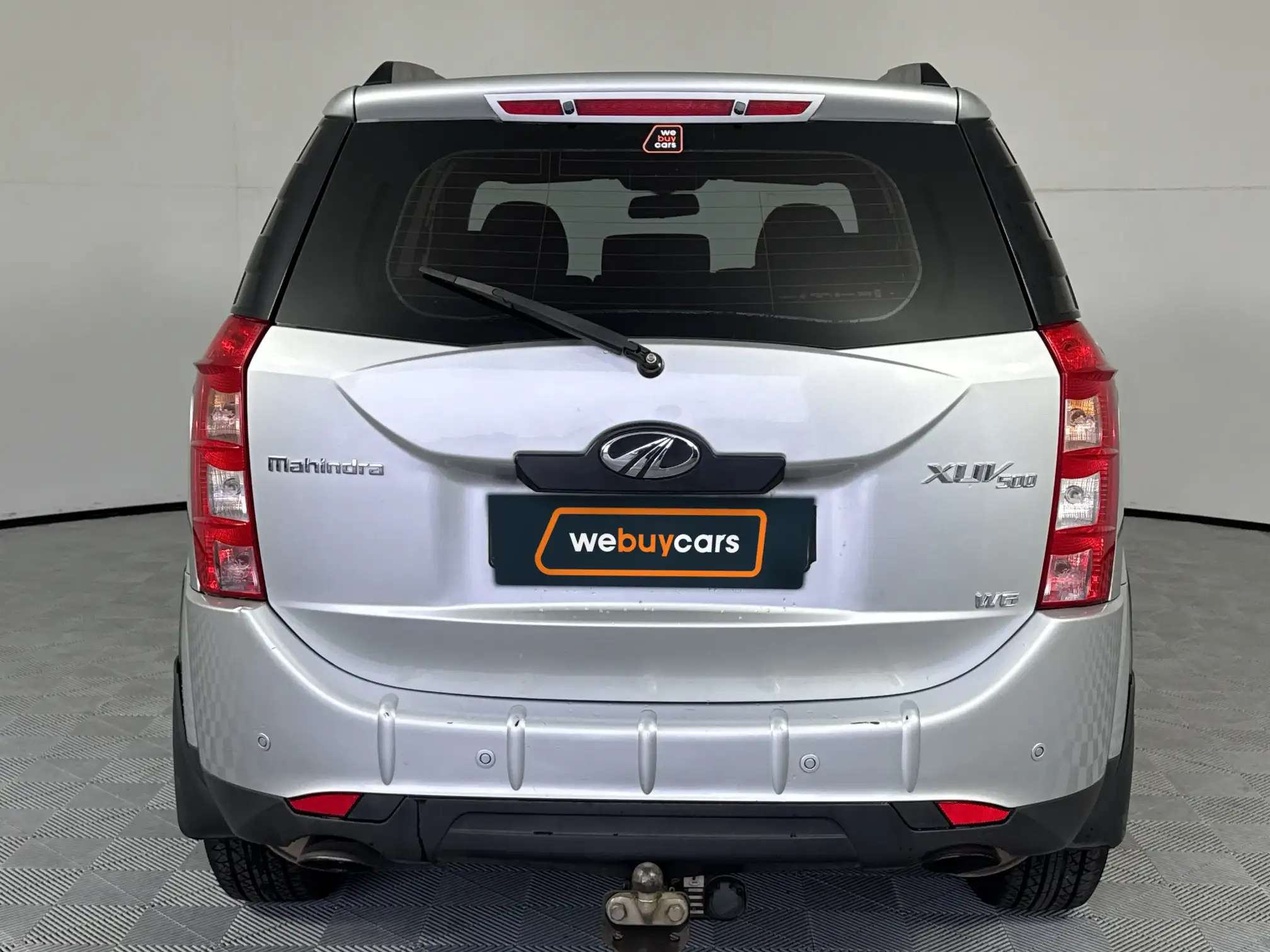 Mahindra XUV