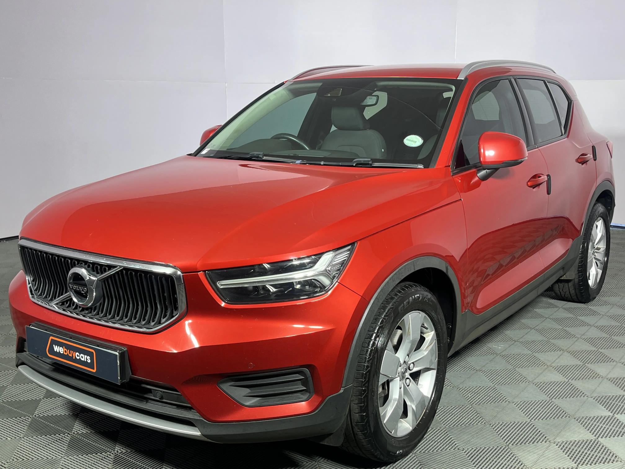 Volvo XC40 D4 Momentum AWD