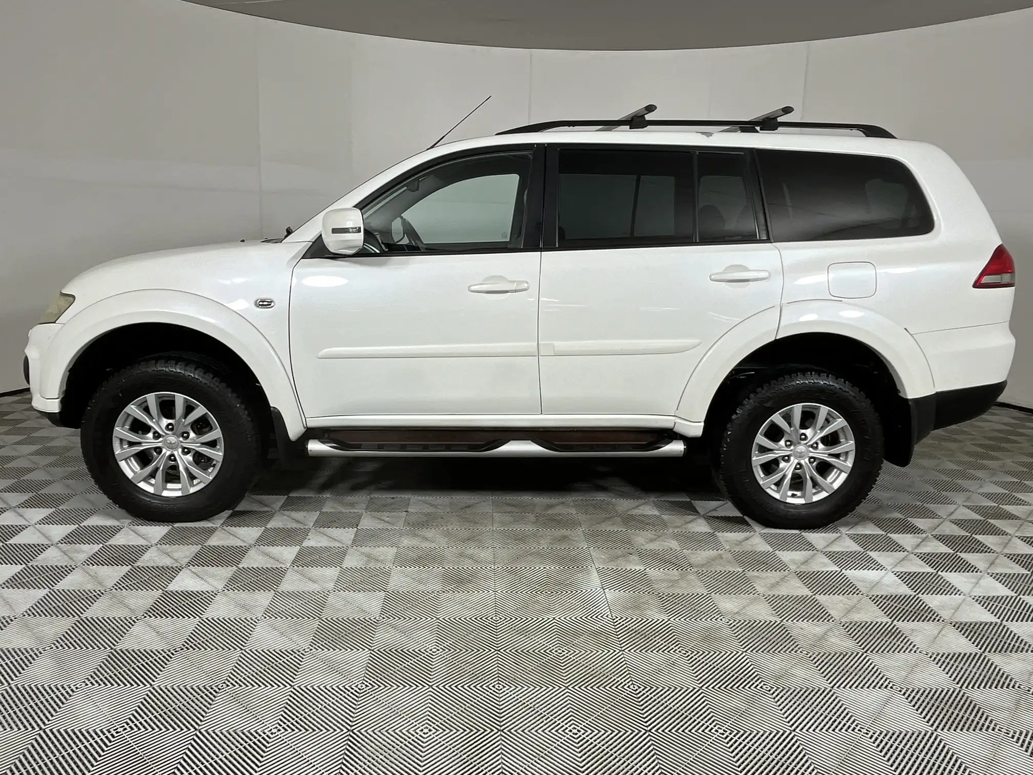 Mitsubishi Pajero Sport