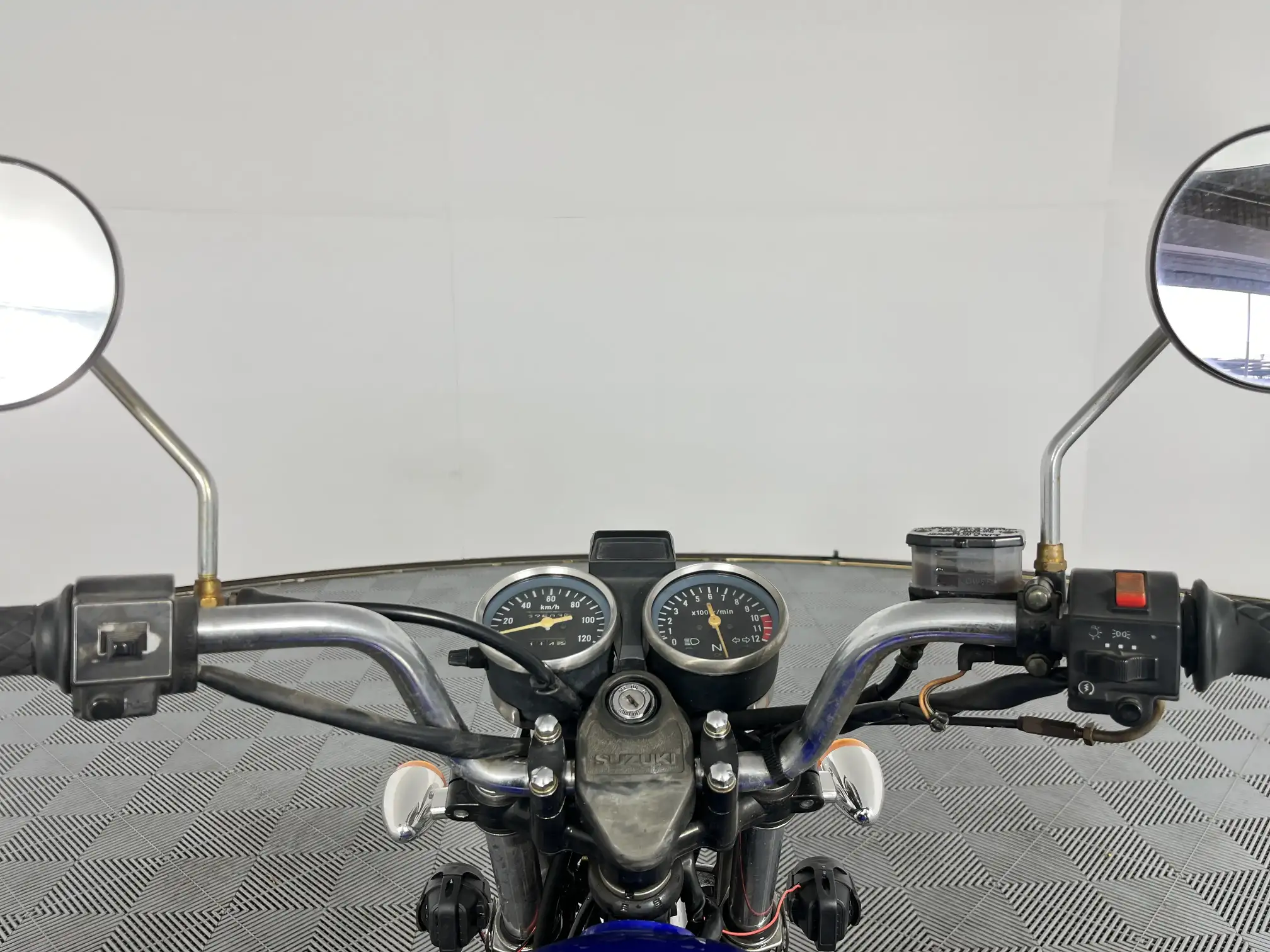 Suzuki GN