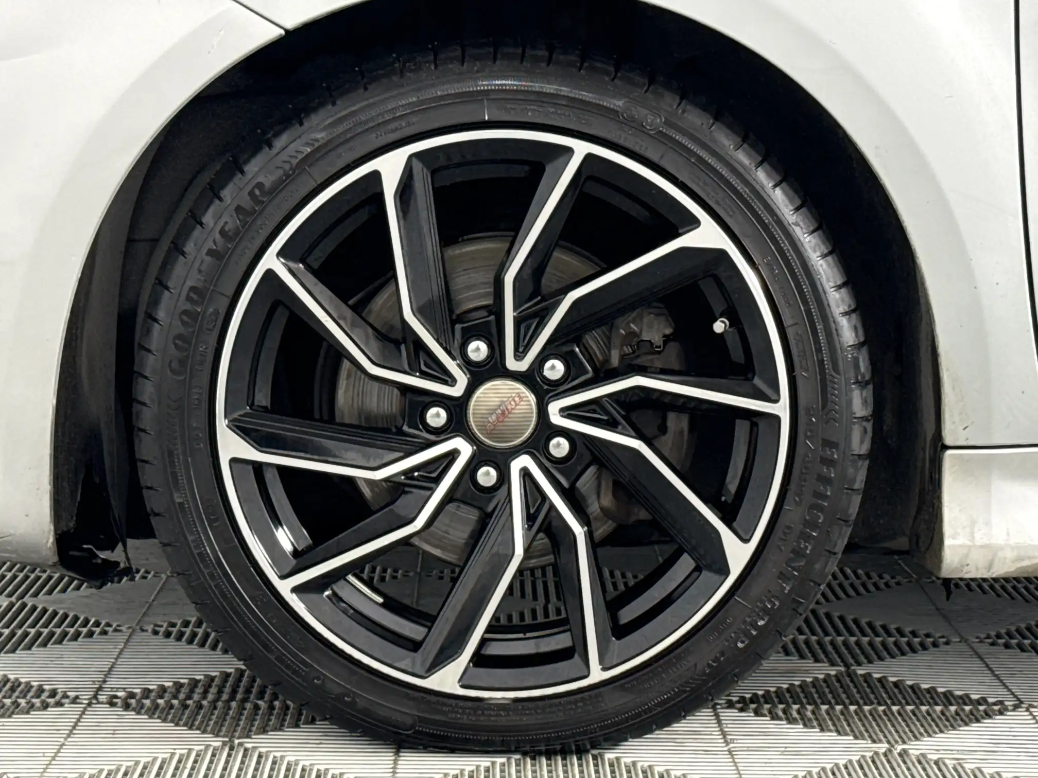Mercedes-Benz B Class
