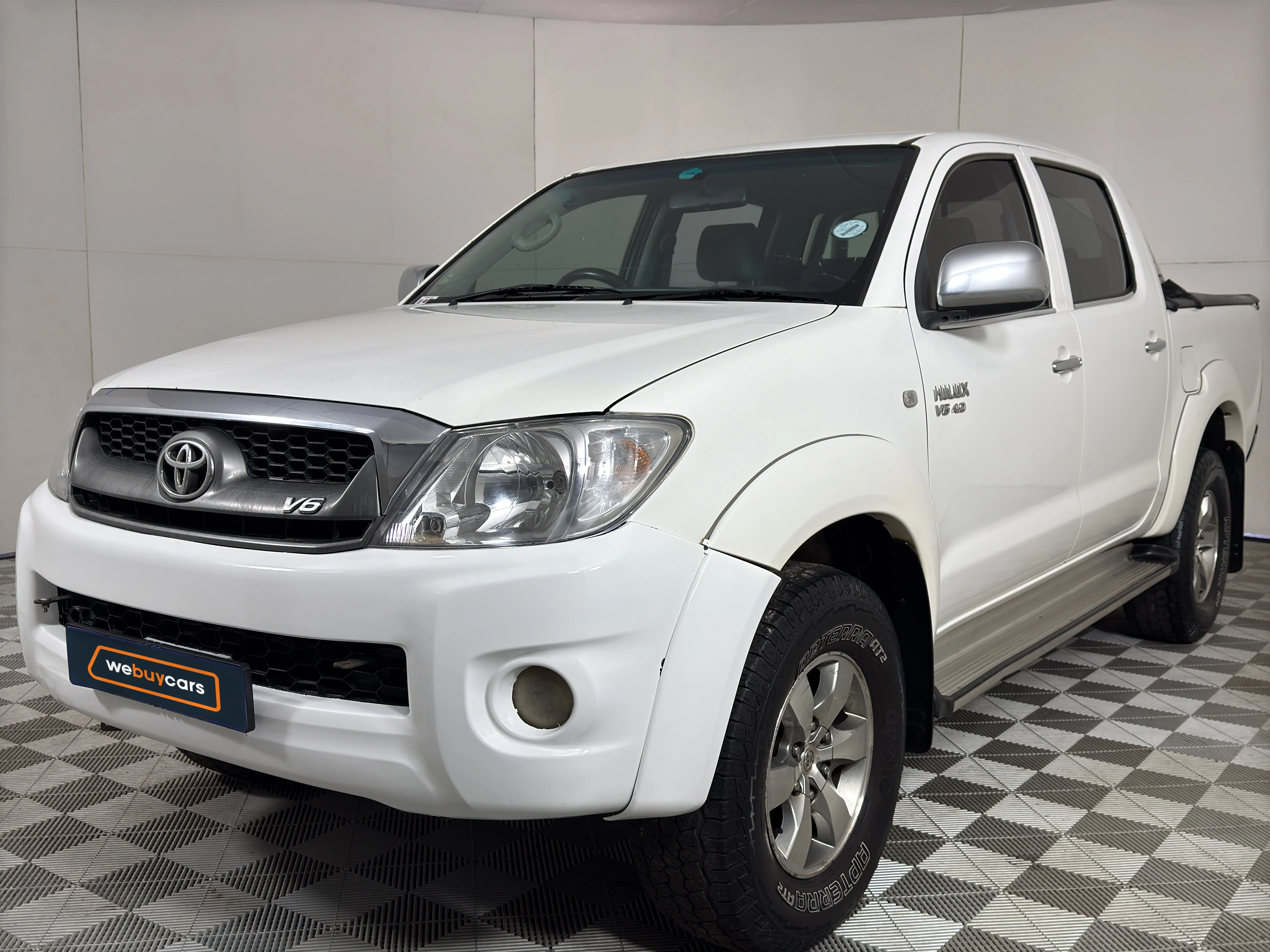 2009 Toyota Hilux 4.0 Vvti Raider R/B Auto Pick Up Double Cab