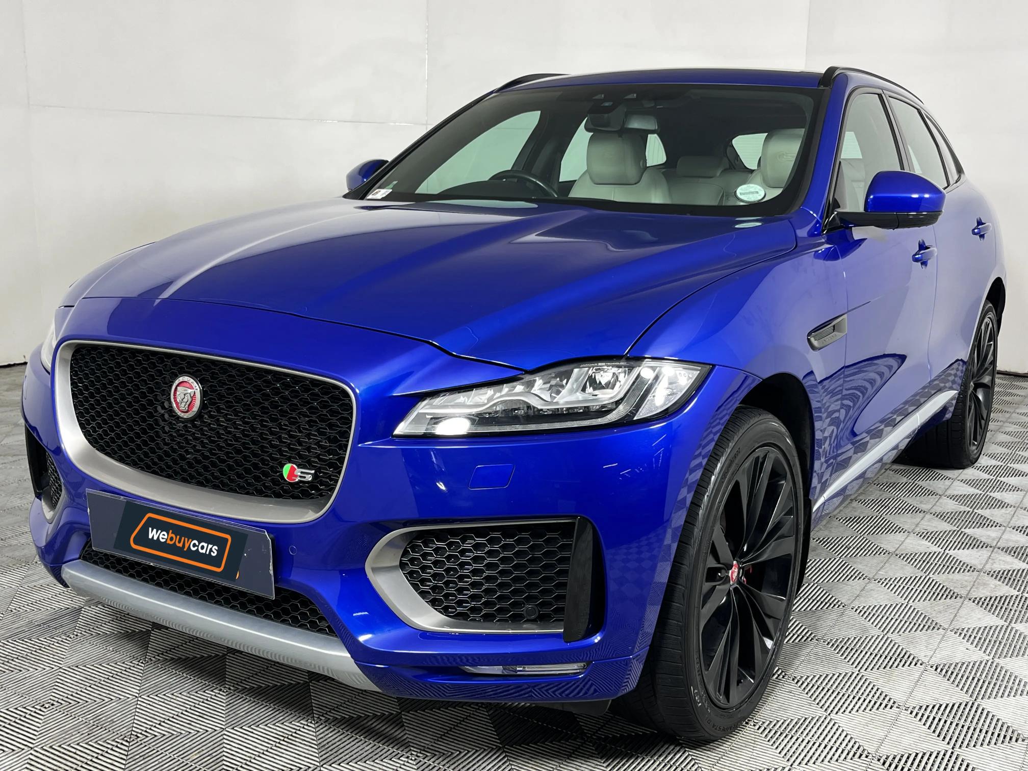 Jaguar F-Pace 3.0 D First Edition AWD 