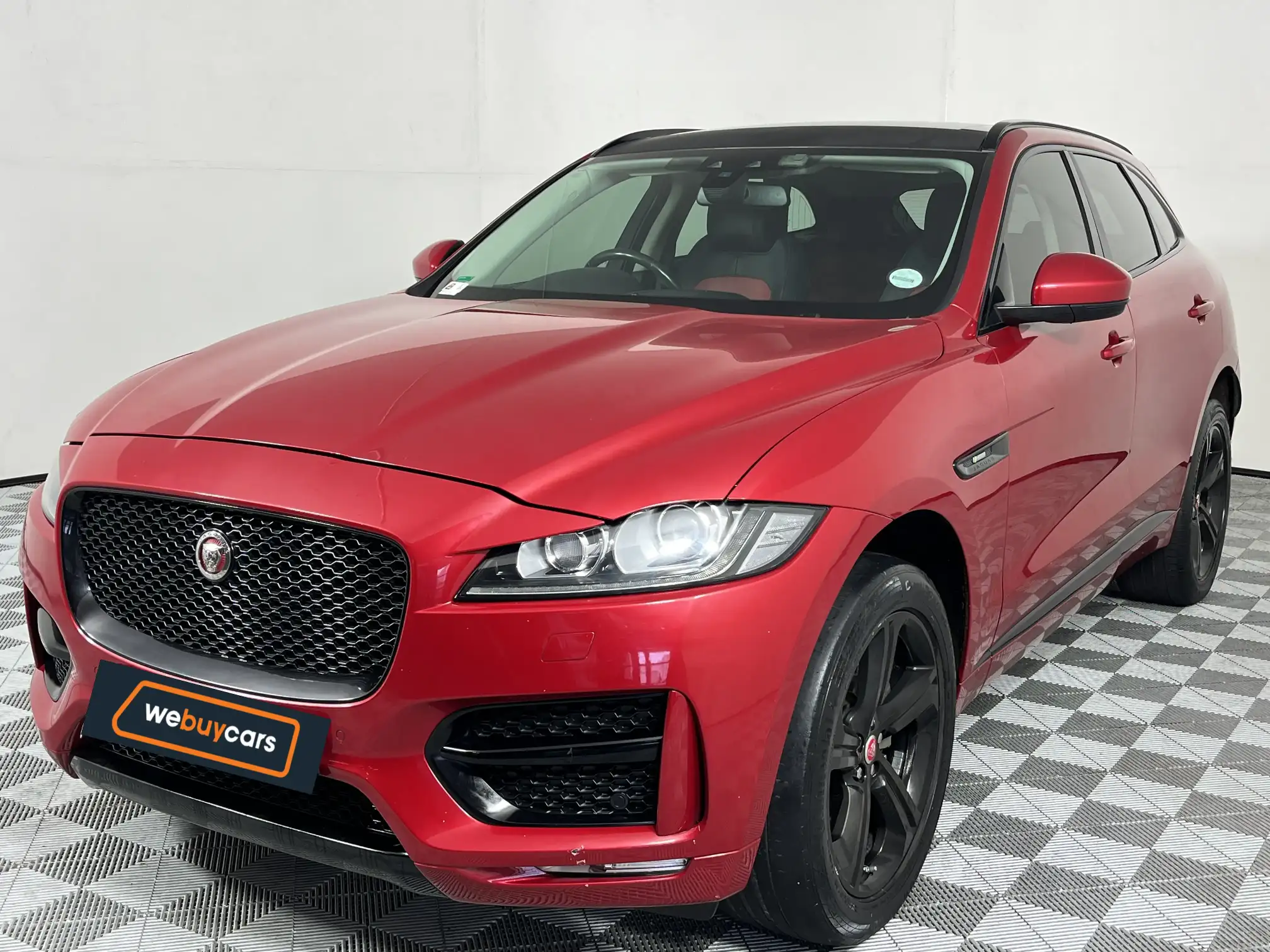 2017 Jaguar F-Pace 2.0 I4D AWD R-Sport at Dome (GP) for sale Rundefined