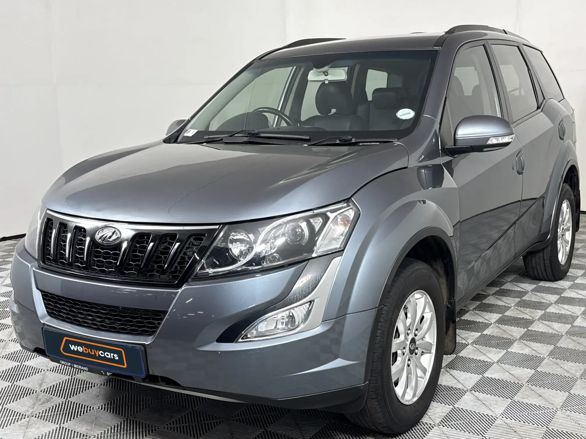 2016 Mahindra XUV