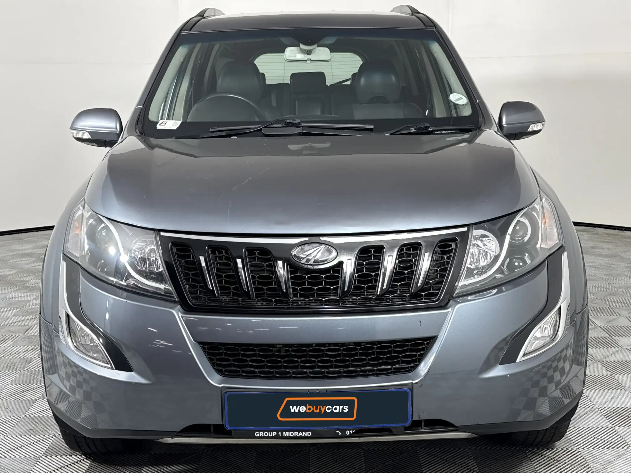 Mahindra XUV