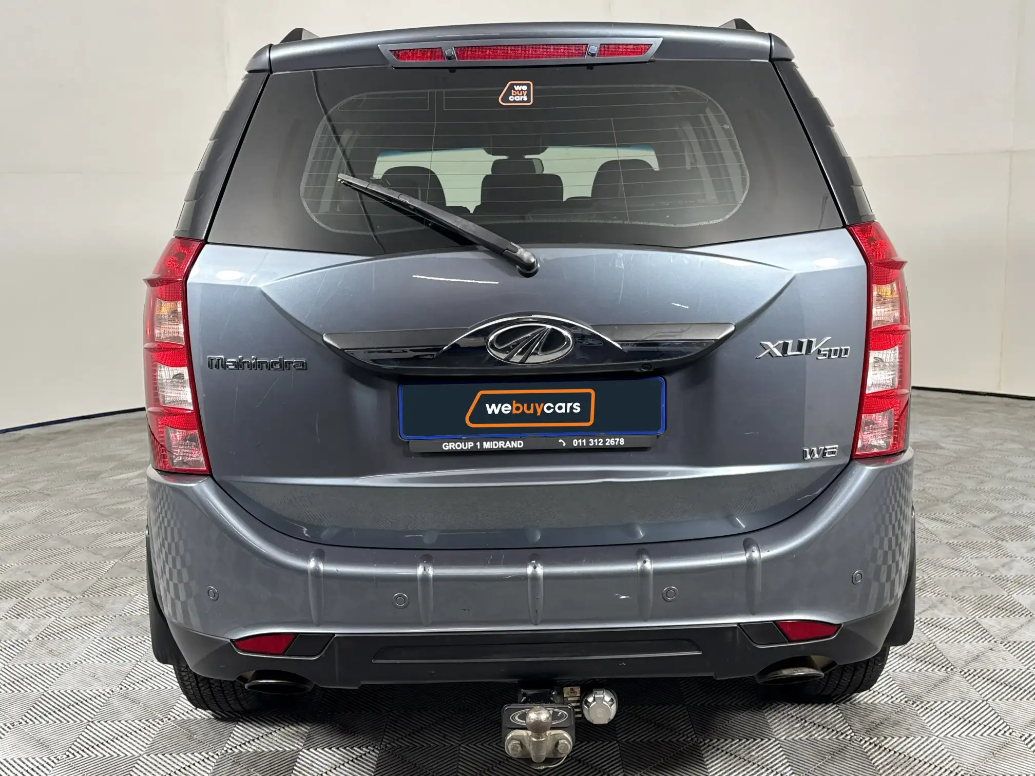 Mahindra XUV