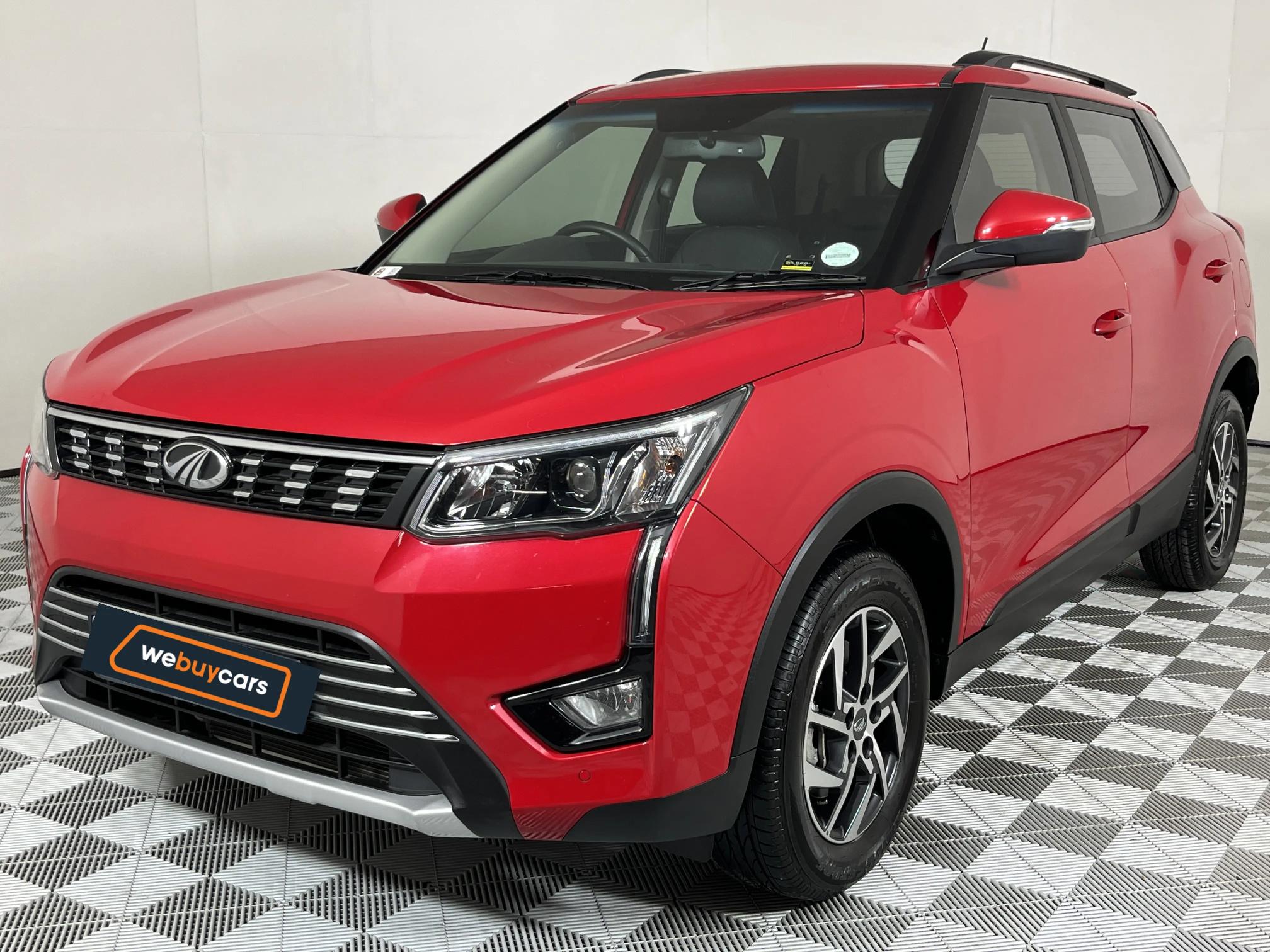 Mahindra XUV 300 1.5D (W8)