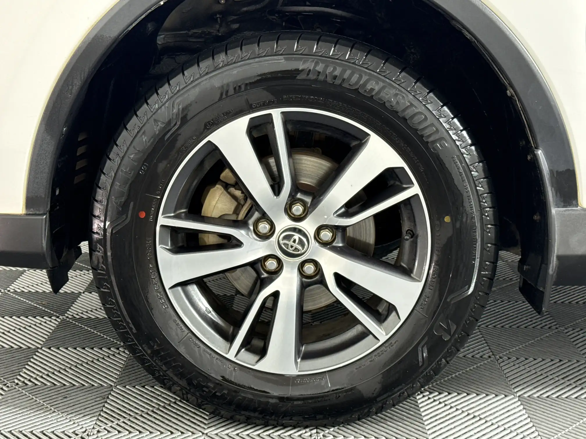 Toyota RAV 4