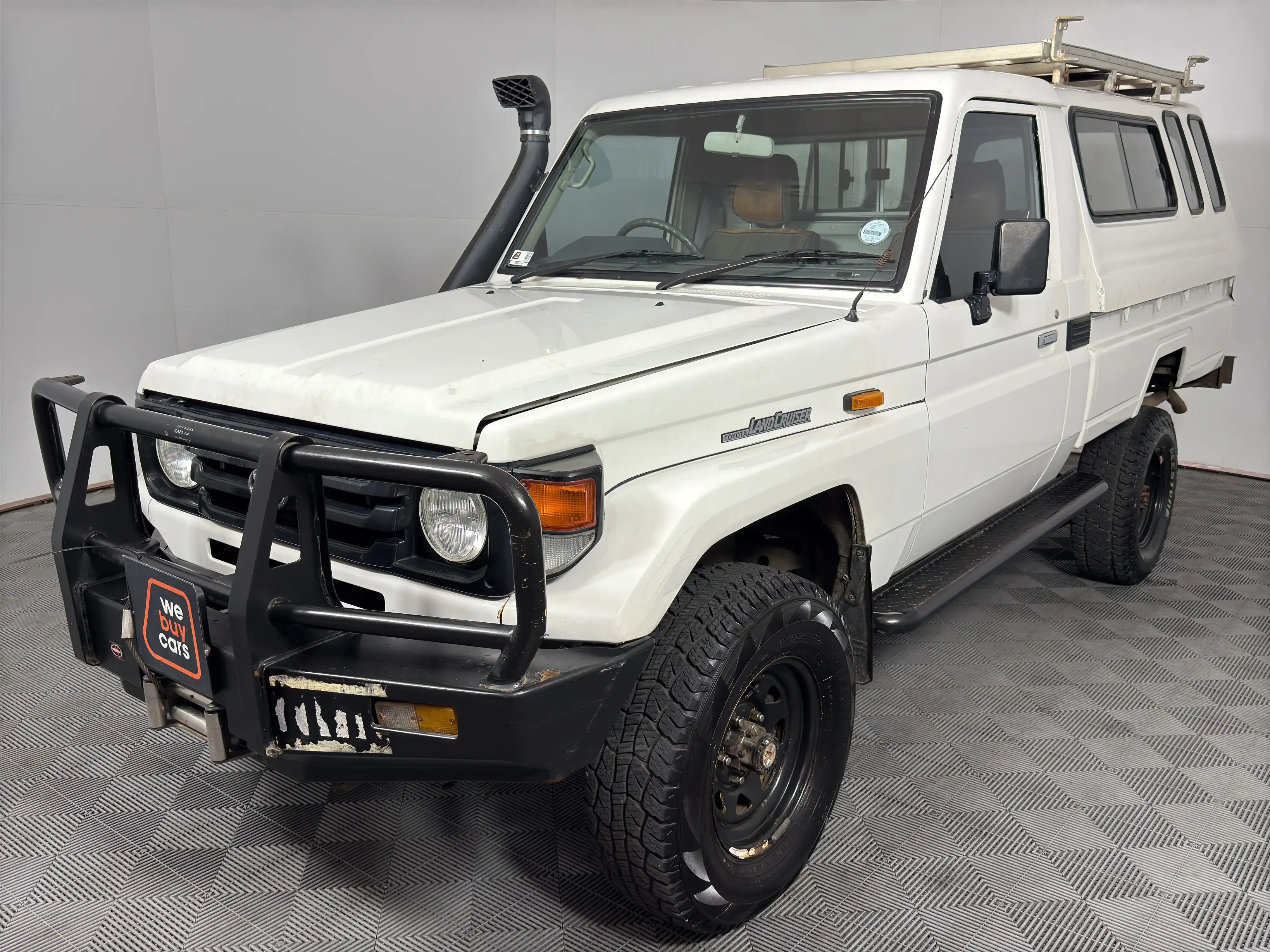 2004 Toyota Land Cruiser