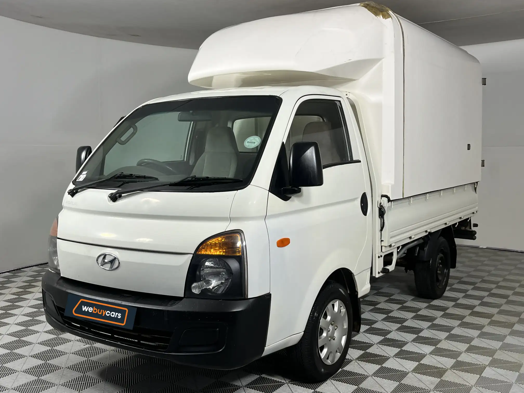 Hyundai H100