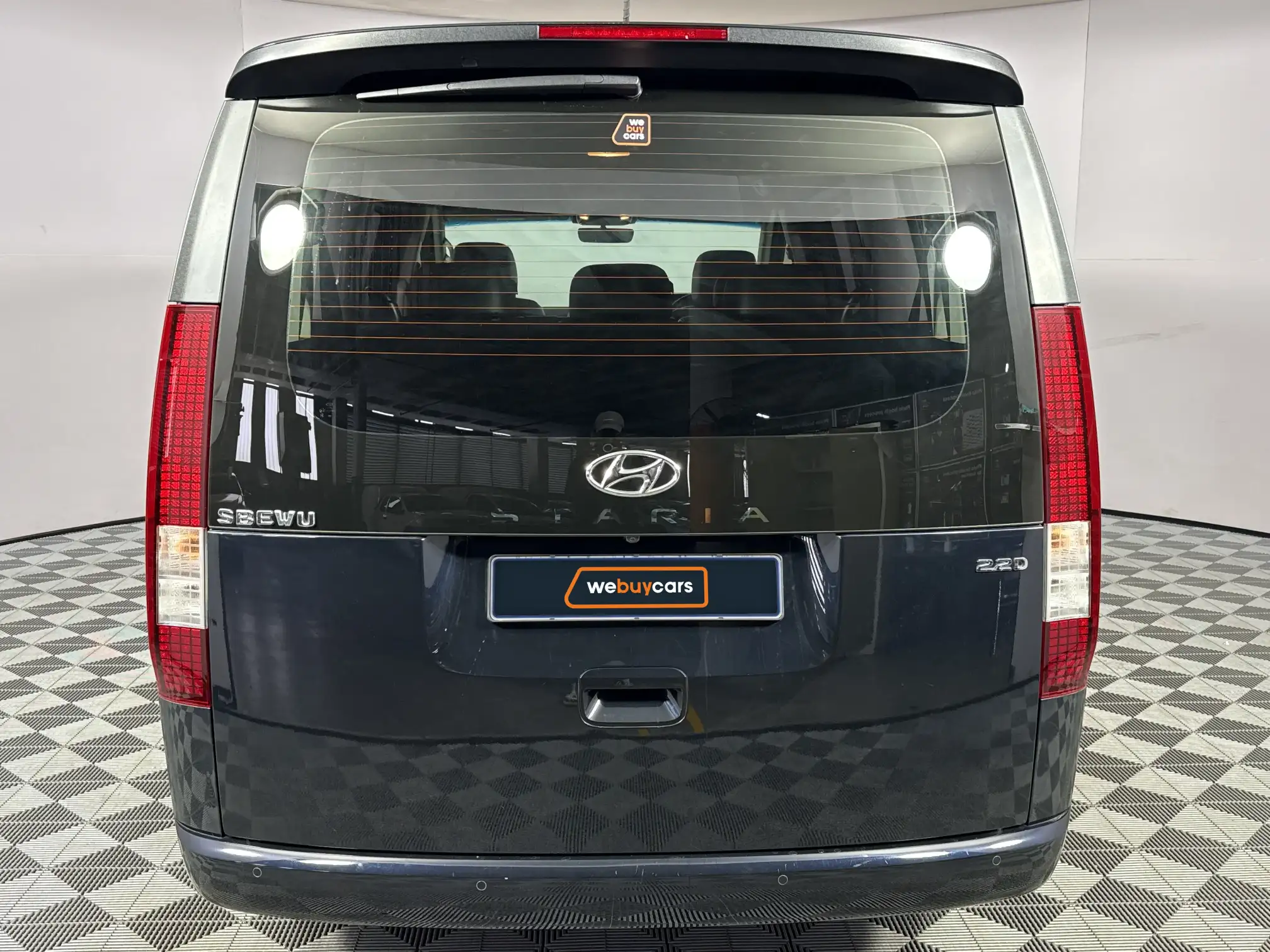 Hyundai Staria