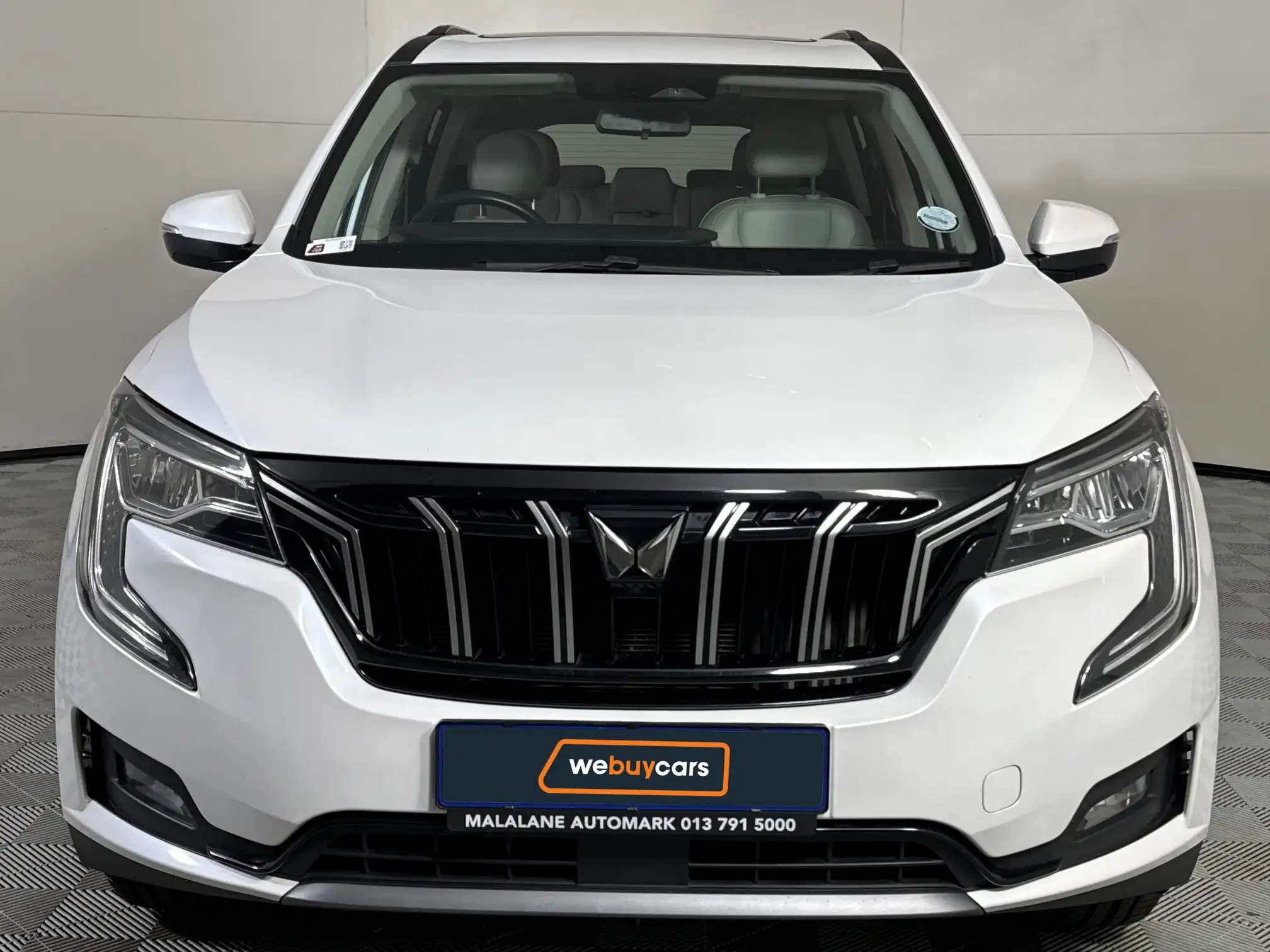 Mahindra XUV 700