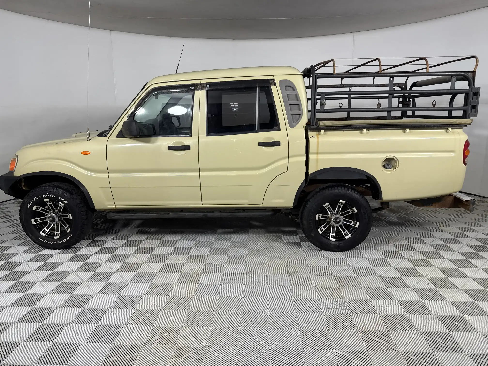 Mahindra Scorpio