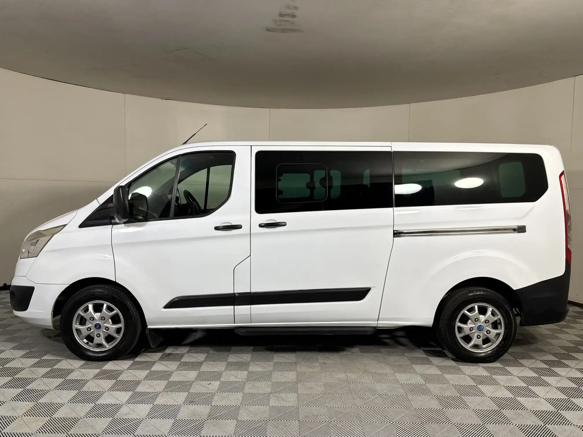 Ford Tourneo