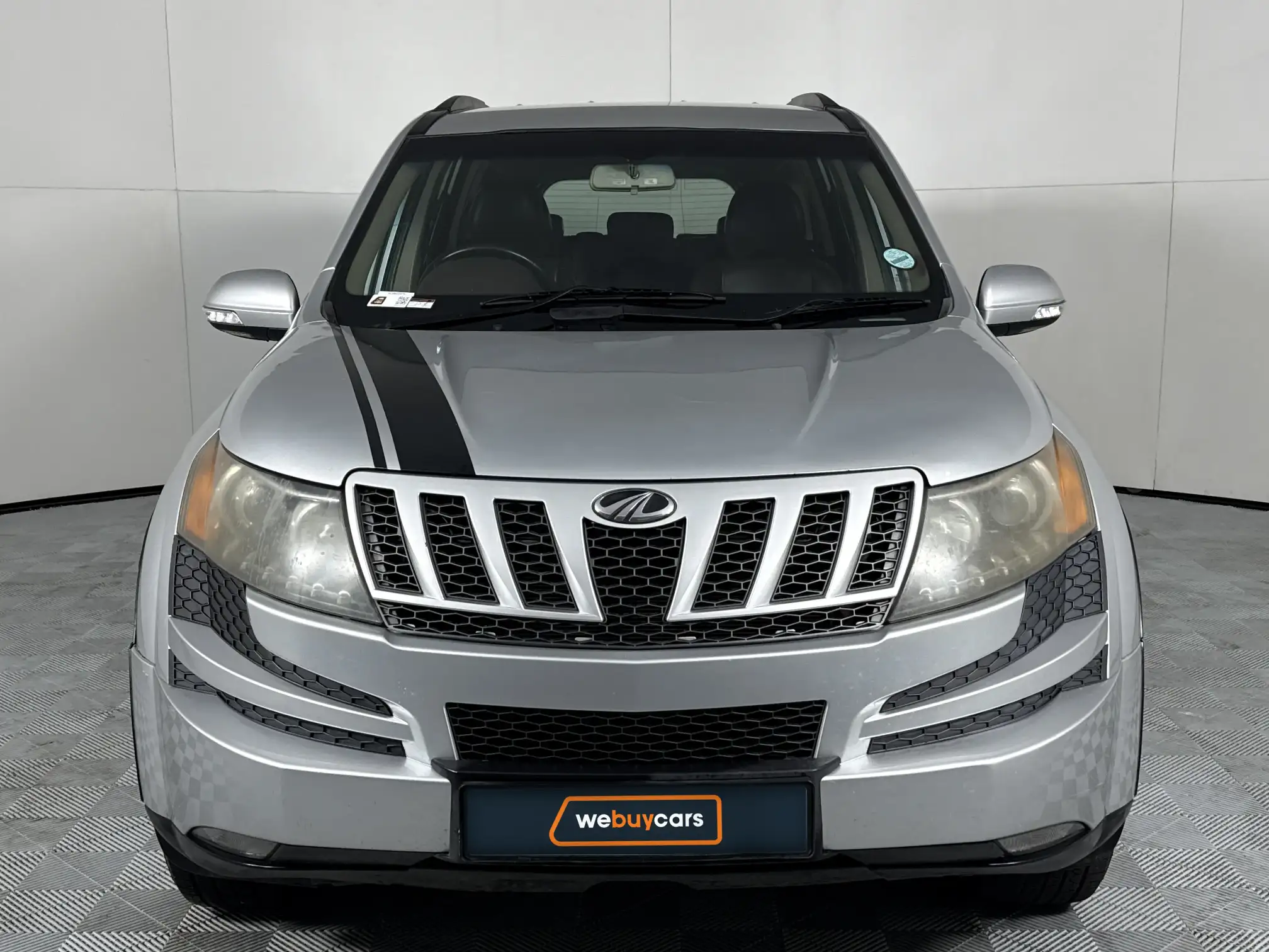 Mahindra XUV