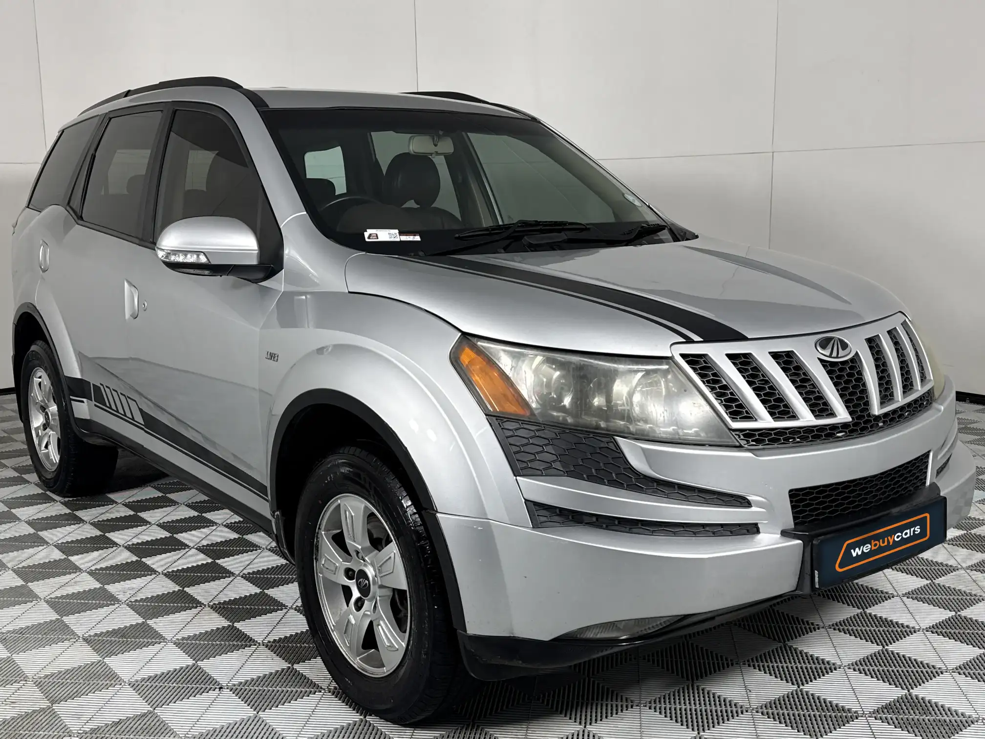 Mahindra XUV