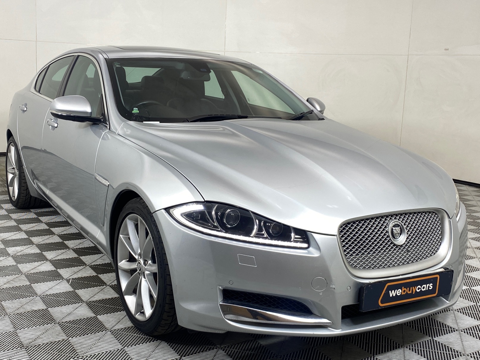 Jaguar xf 2 поколение