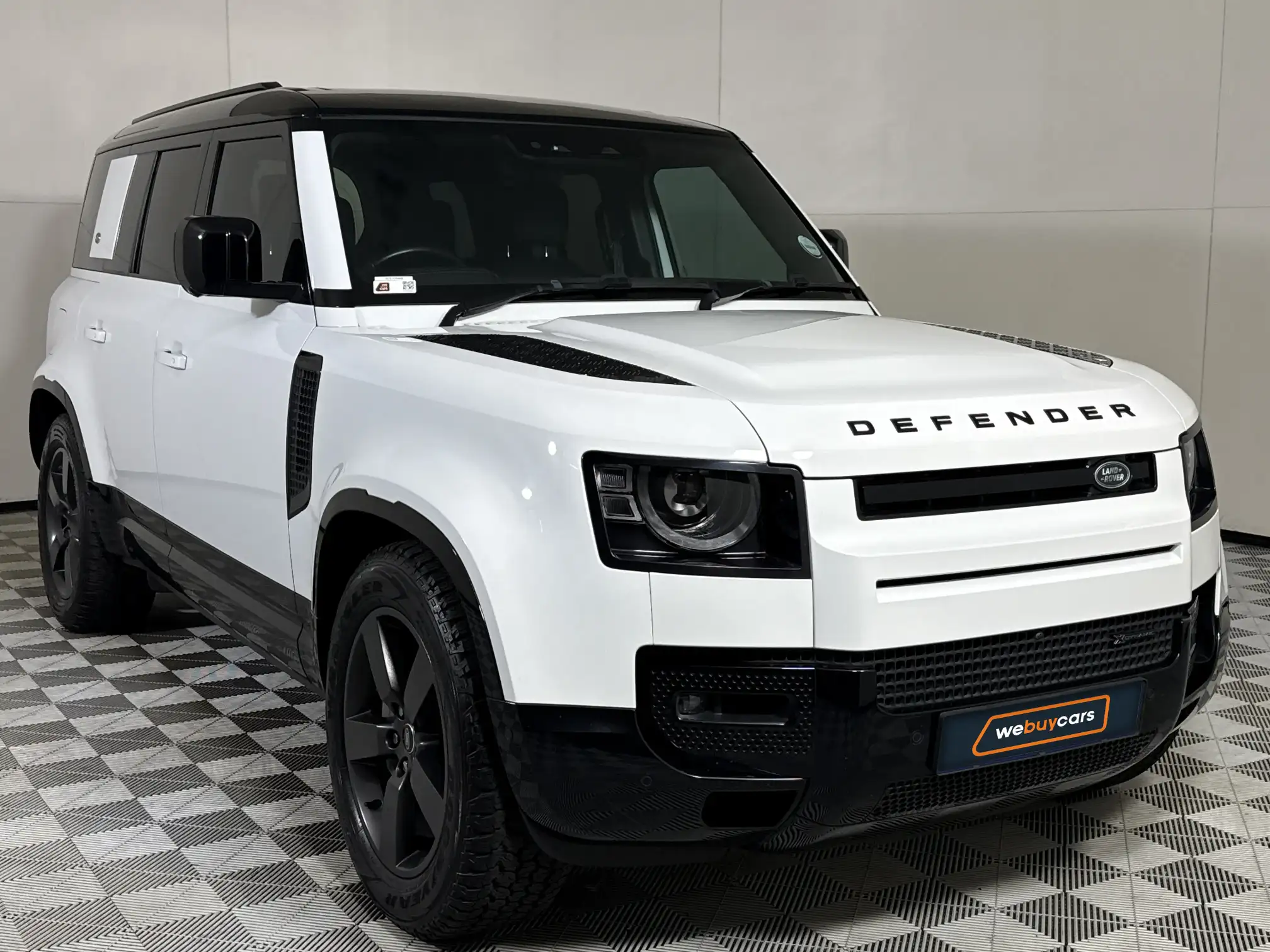 Land Rover Defender 110