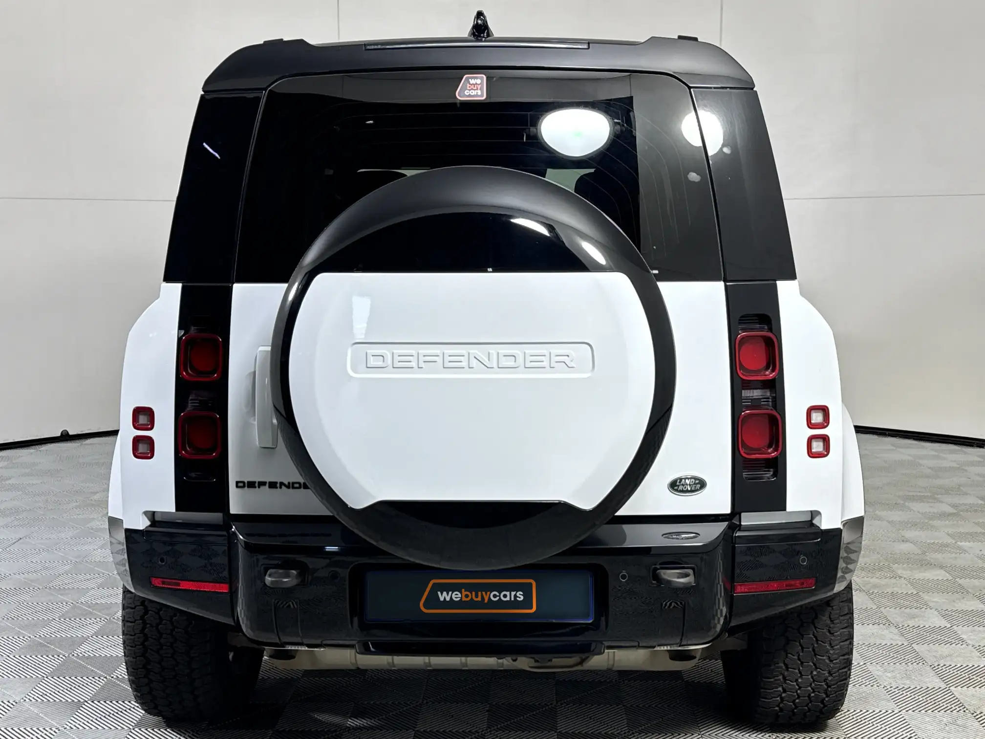Land Rover Defender 110