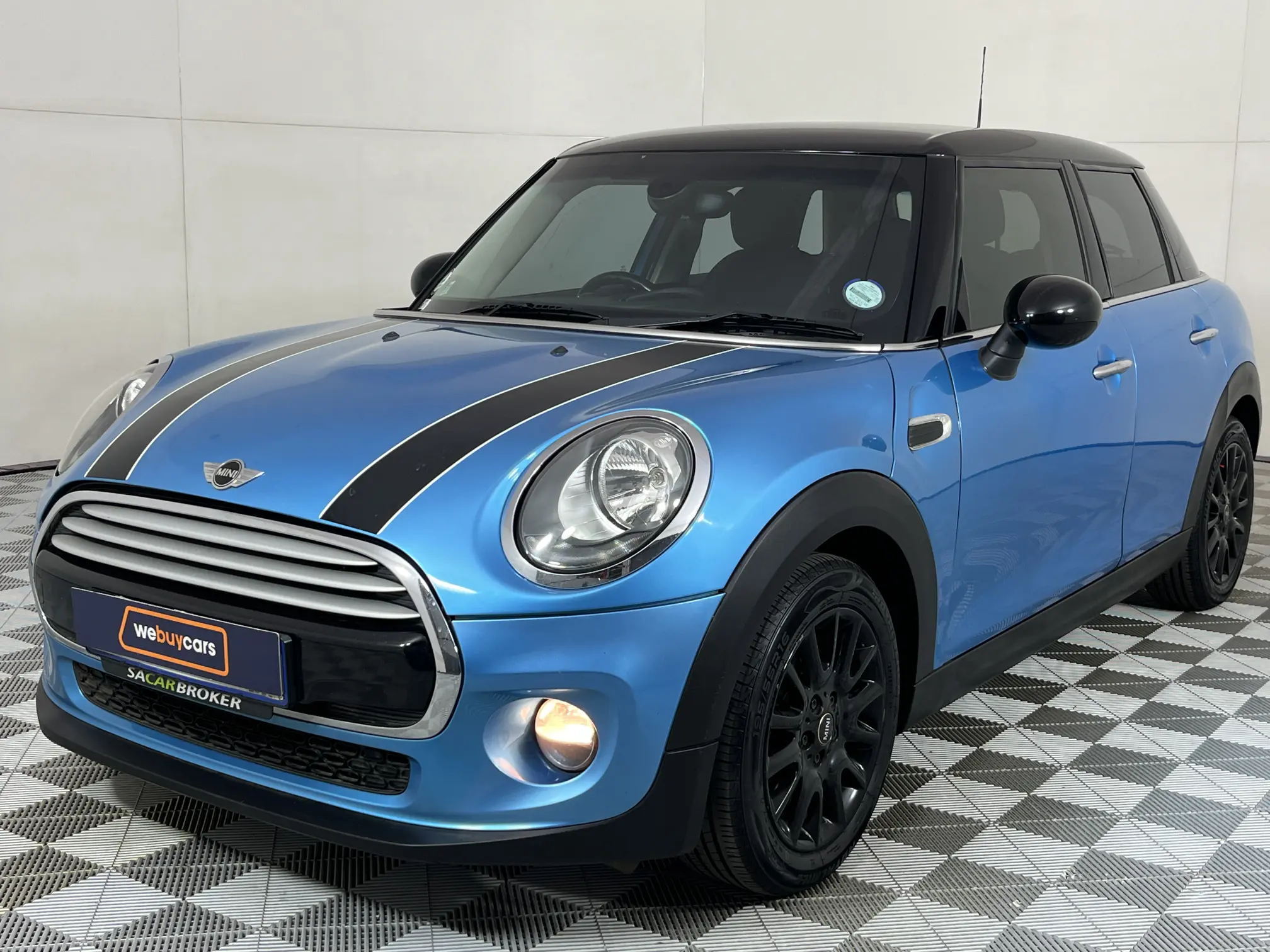 2015 Mini Hatch Auto (xs52)