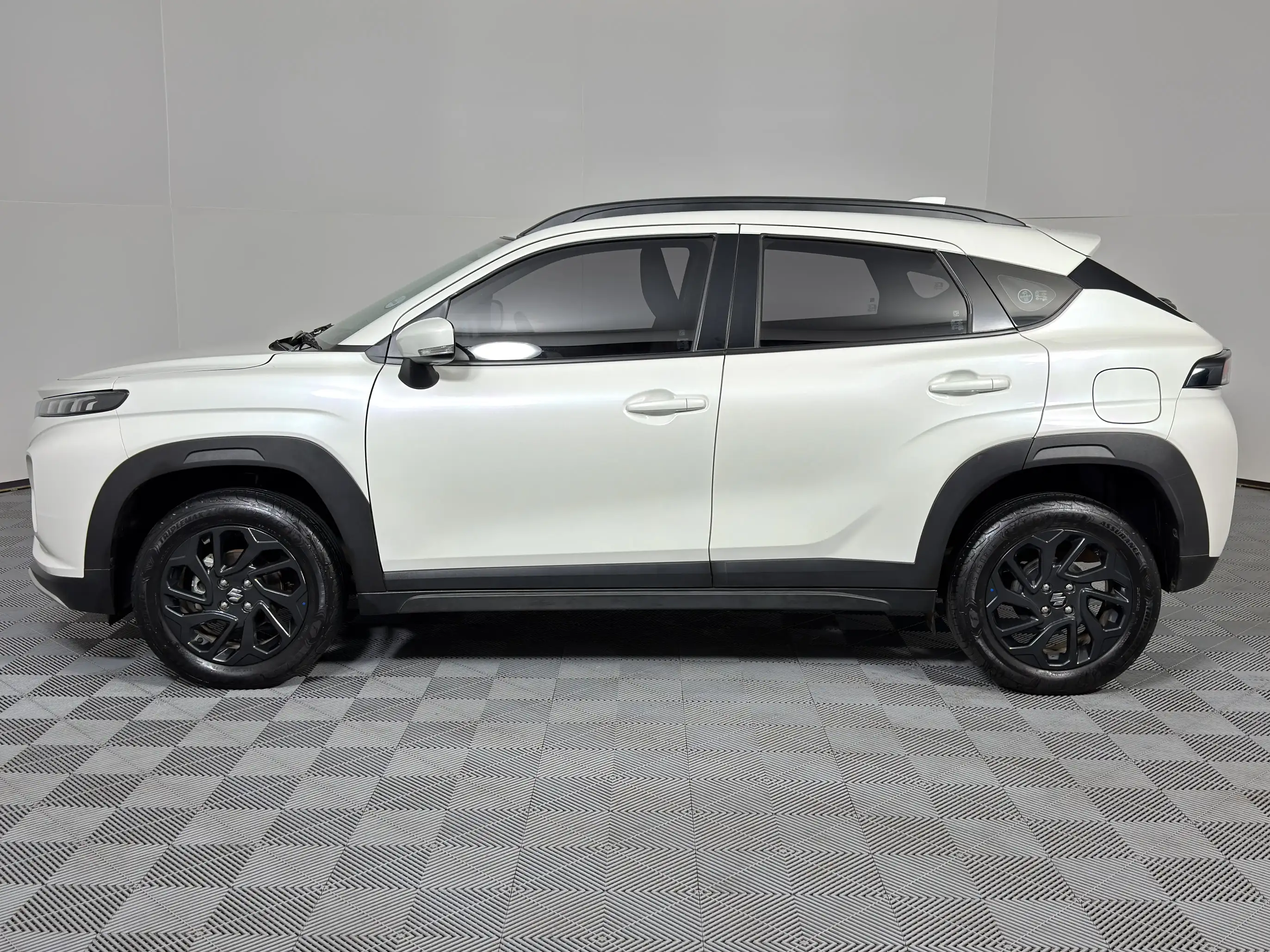 Suzuki Fronx