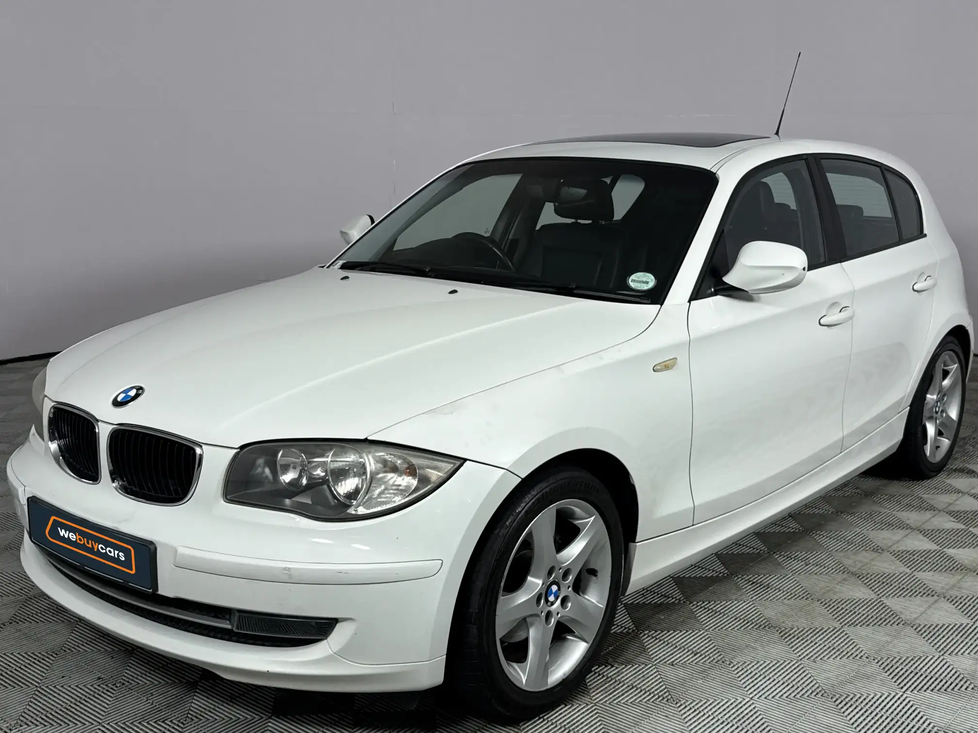 2010 BMW 1 Series