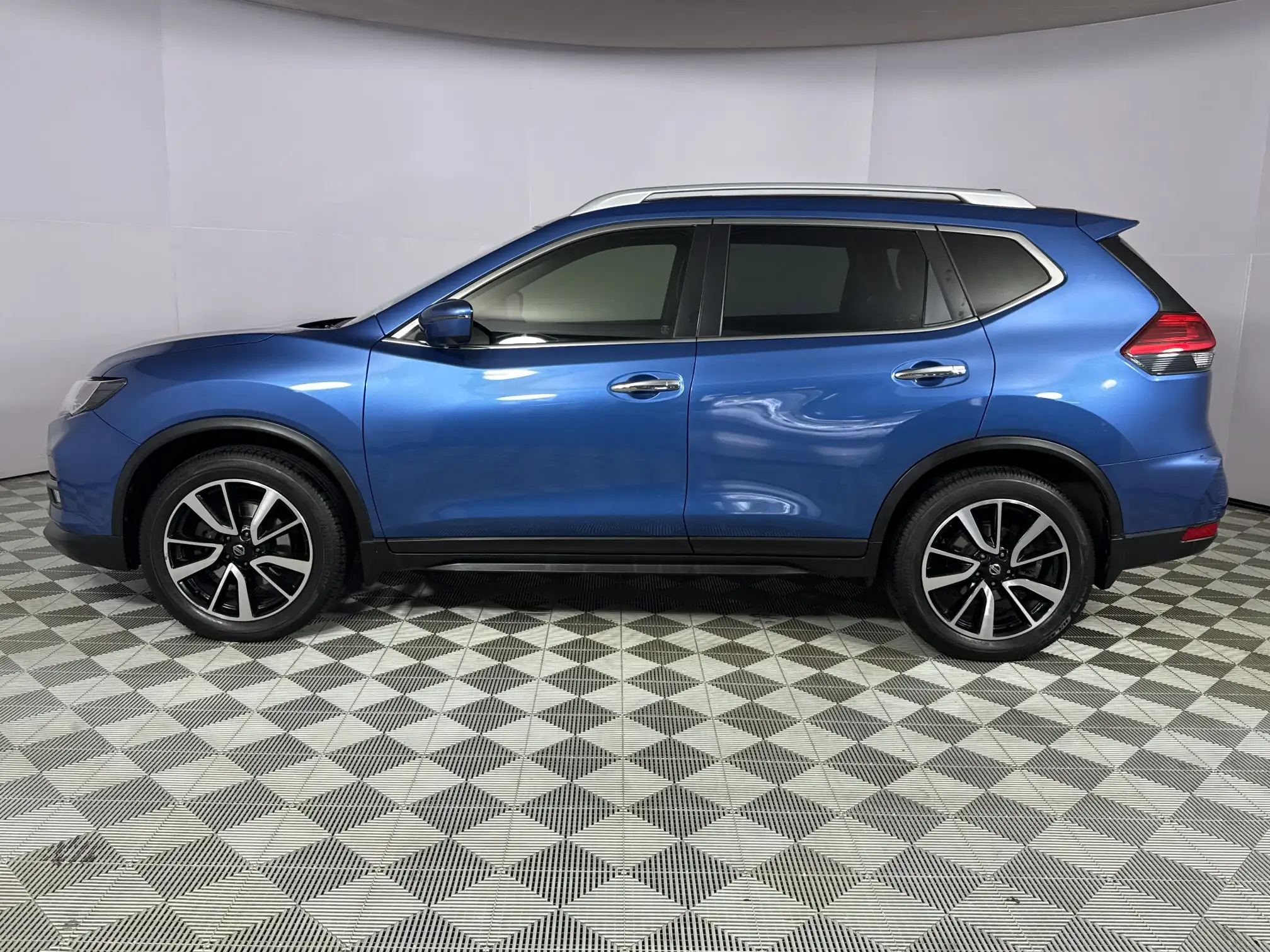 Nissan X Trail