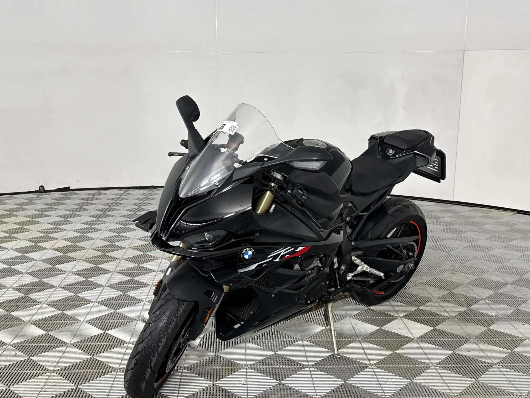 BMW S Series
