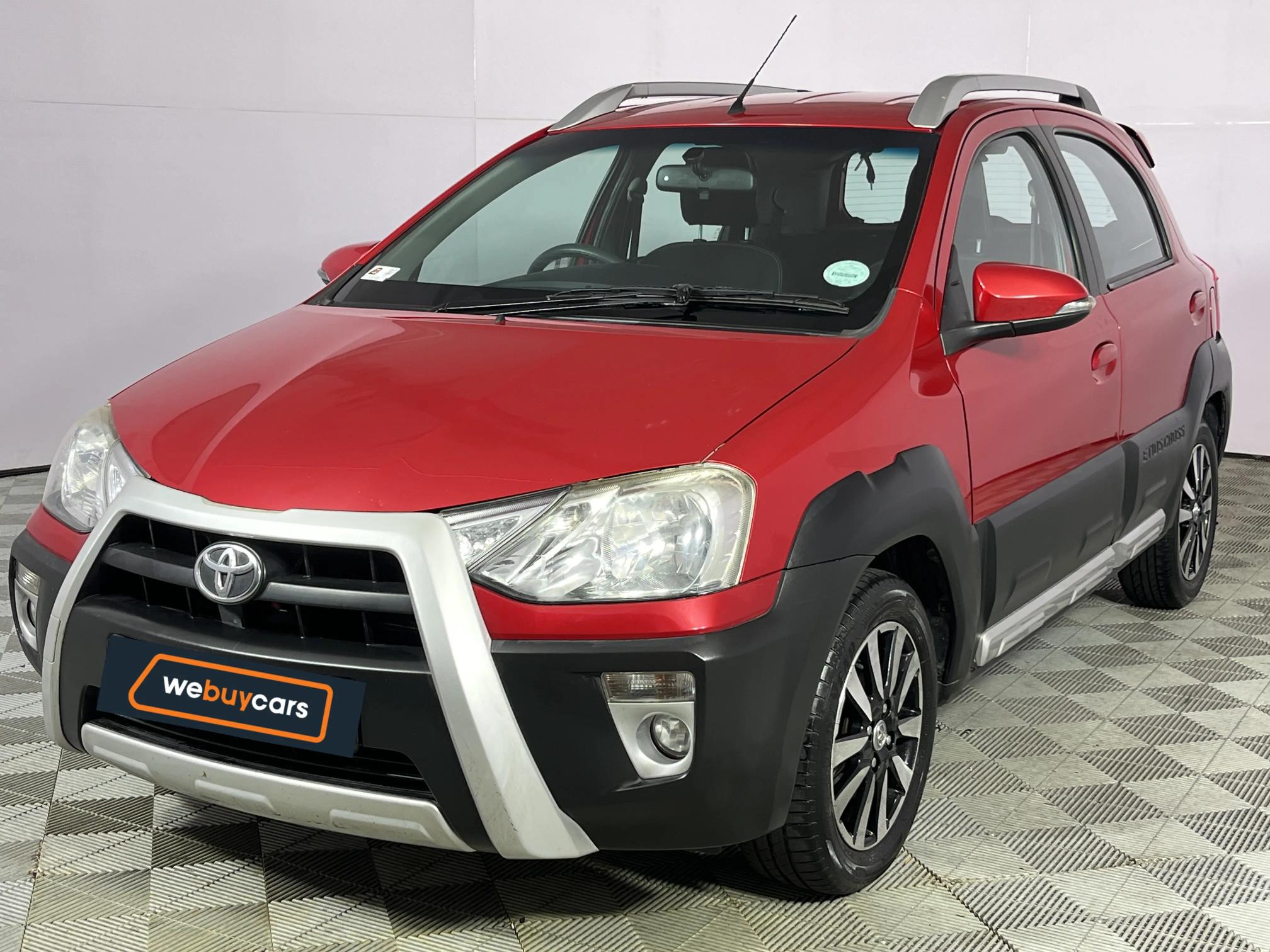 Toyota Etios Cross 1.5 Xs Hatch