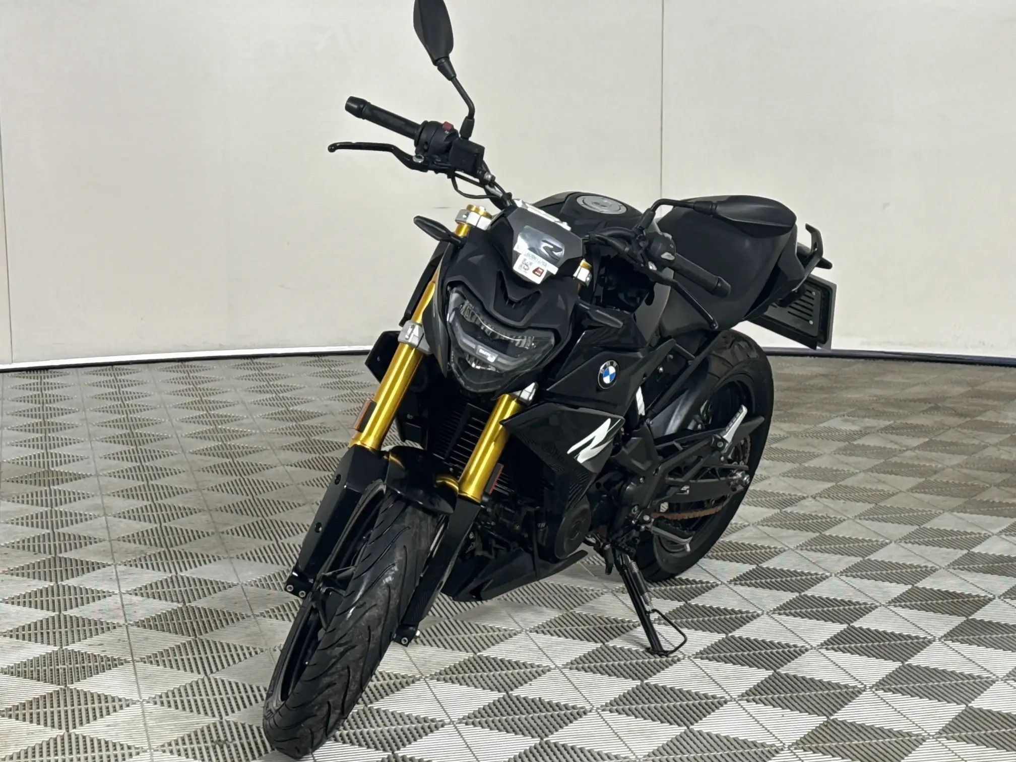 BMW C