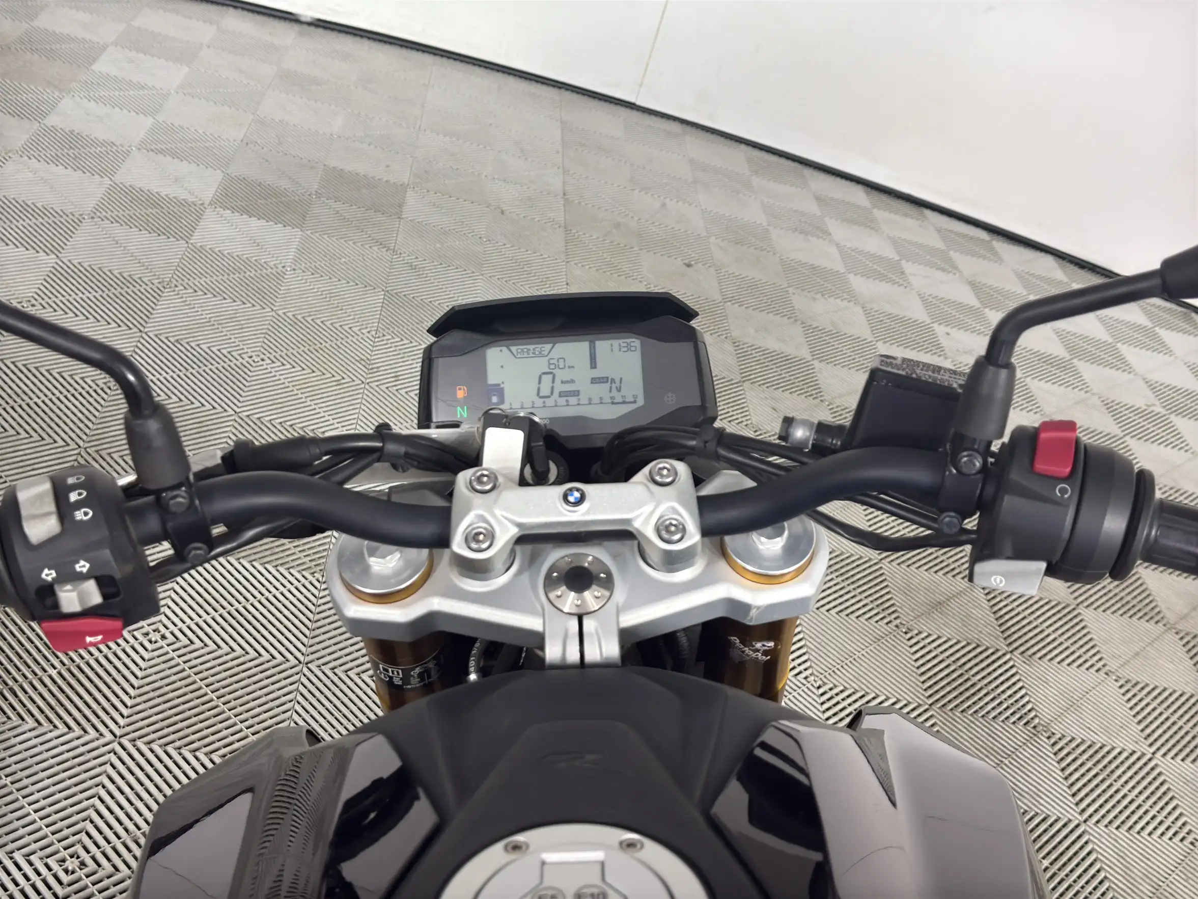 BMW C