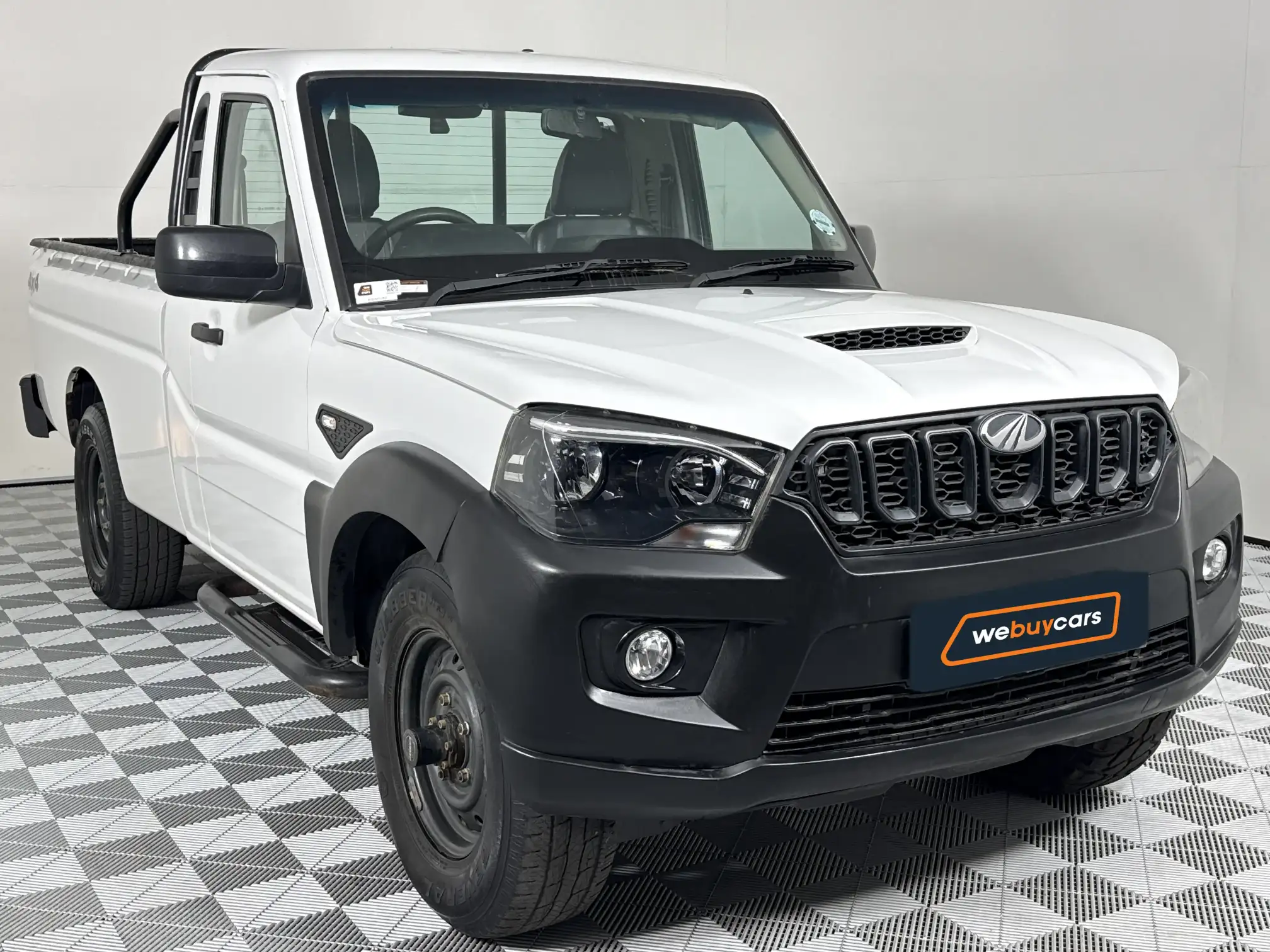 Mahindra PIK UP
