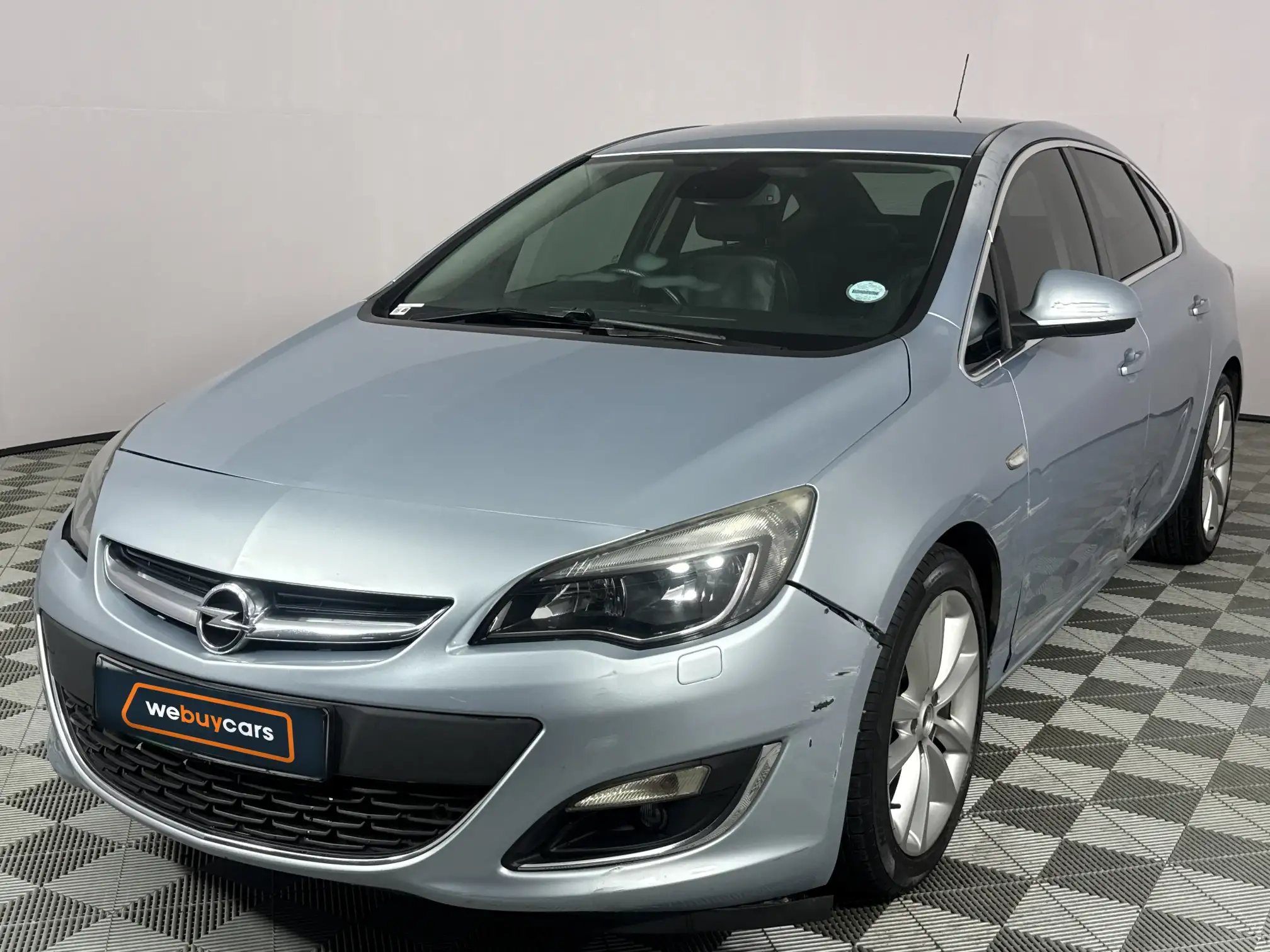 2014 Opel Astra