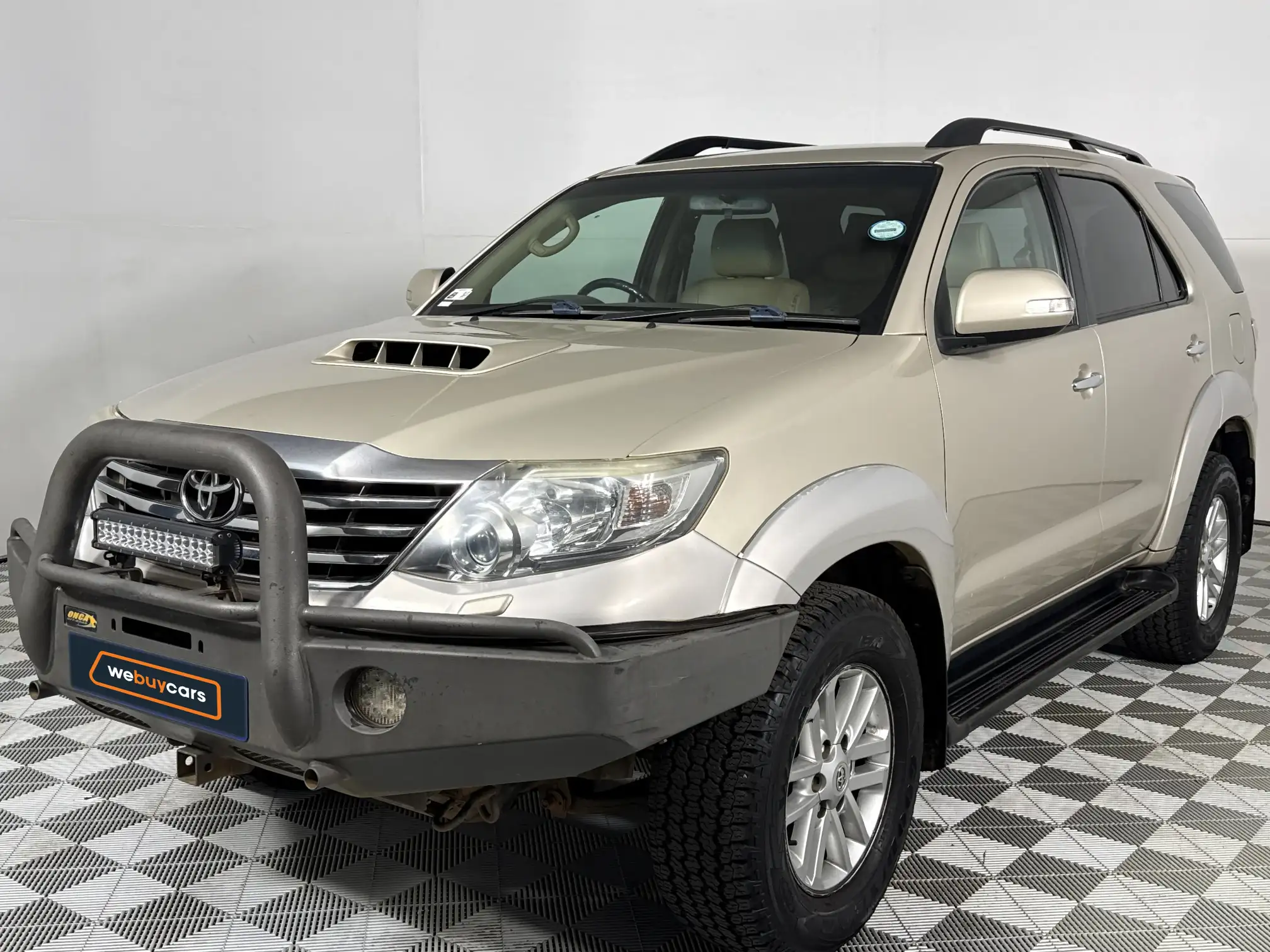 2013 Toyota Fortuner