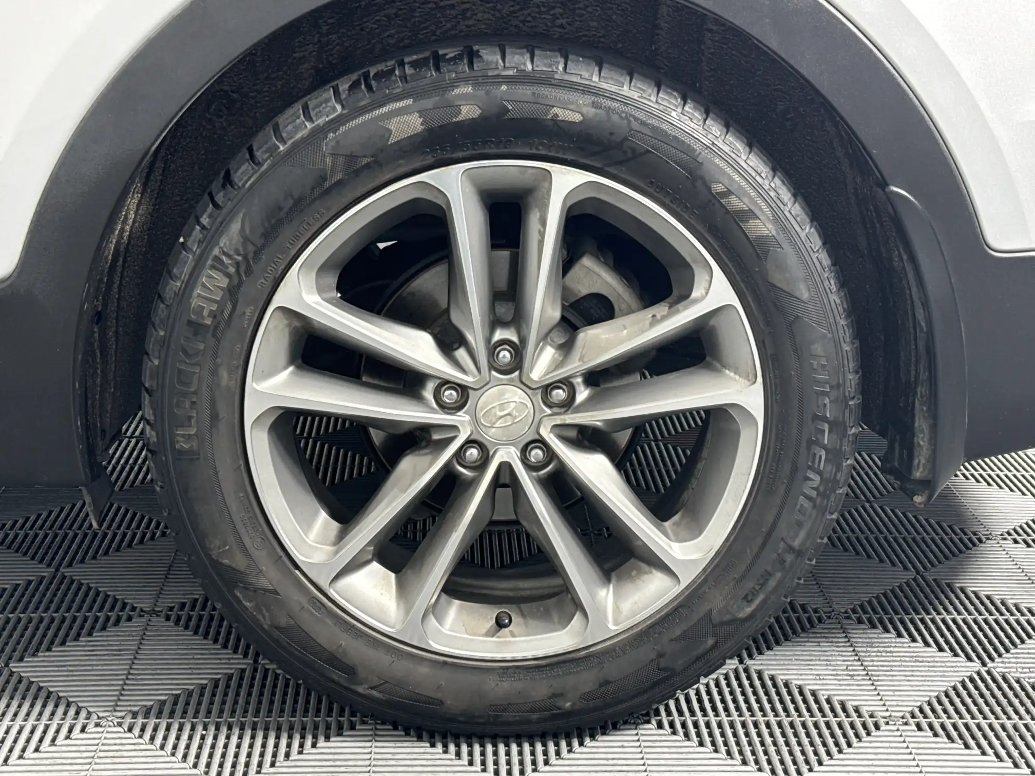 Hyundai Santa-FE