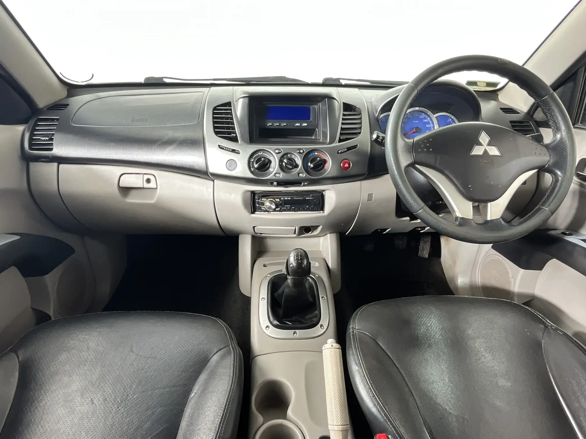 Mitsubishi Triton