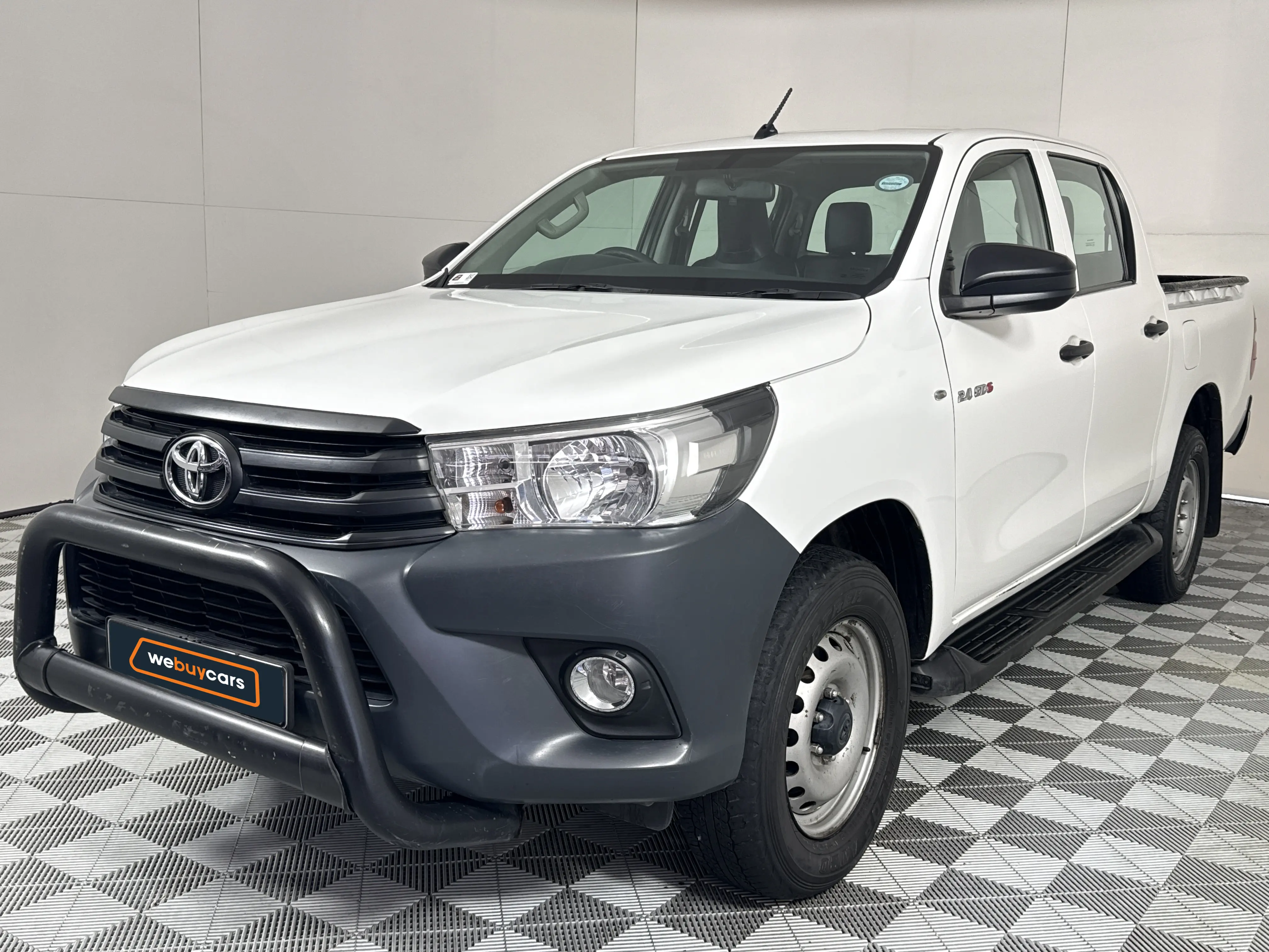 2023 Toyota Hilux 2.4 Gd-6 SR 4x4 Pick Up Double Cab