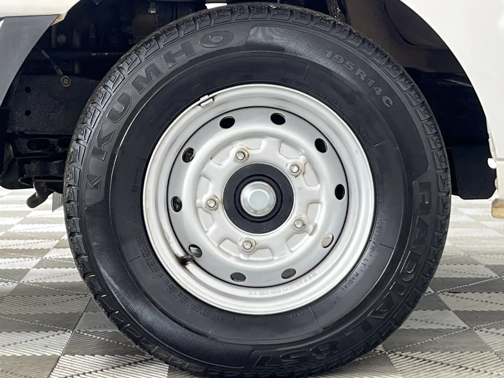 KIA K 2700