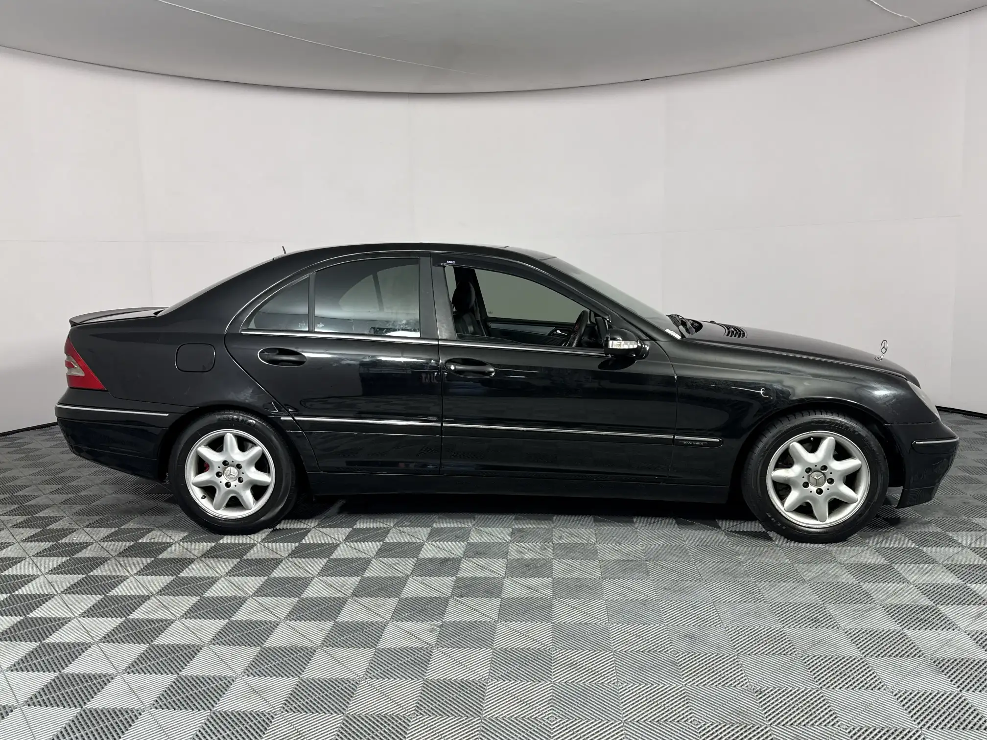 Mercedes-Benz C Class Sedan