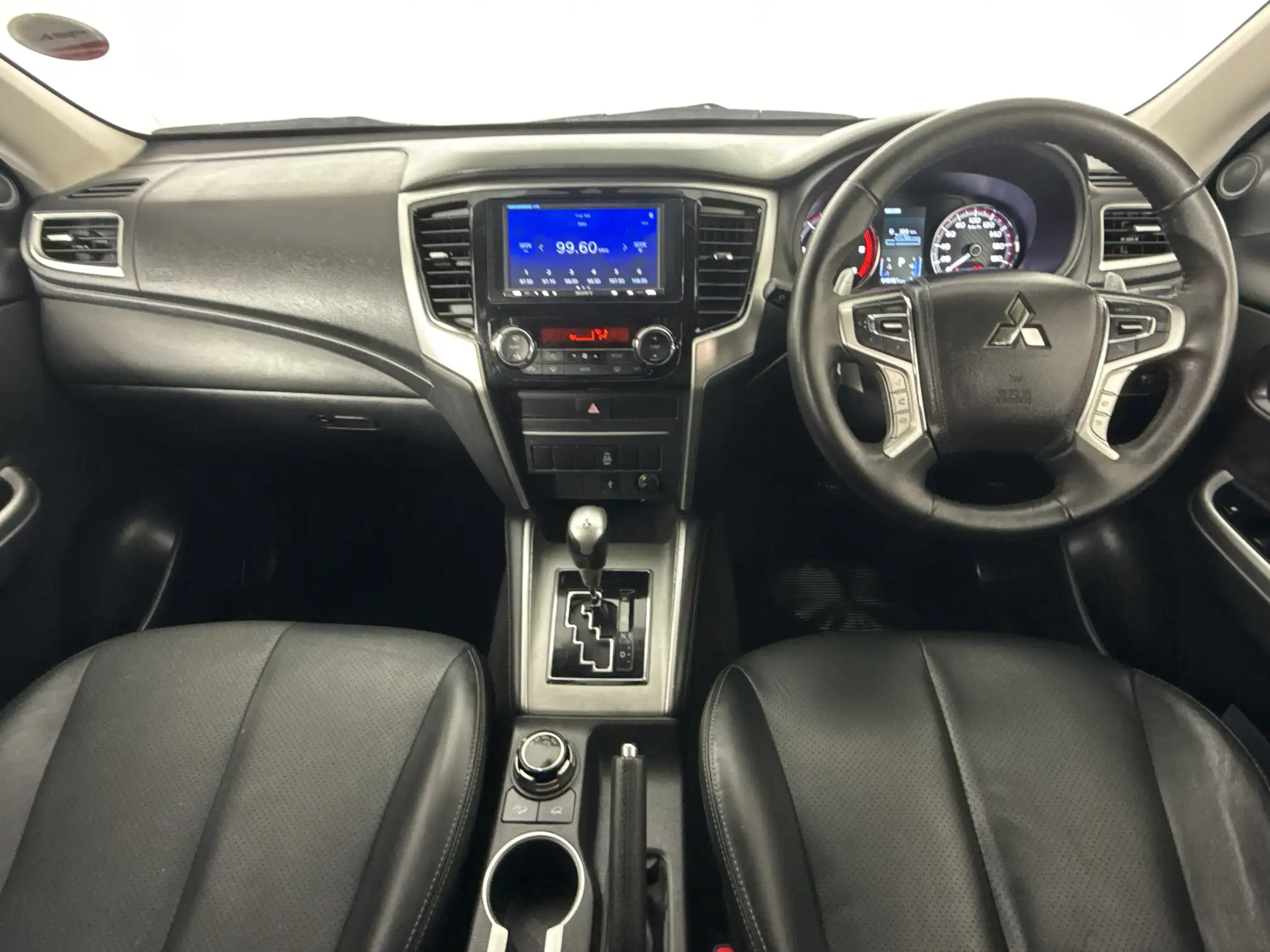 Mitsubishi Triton